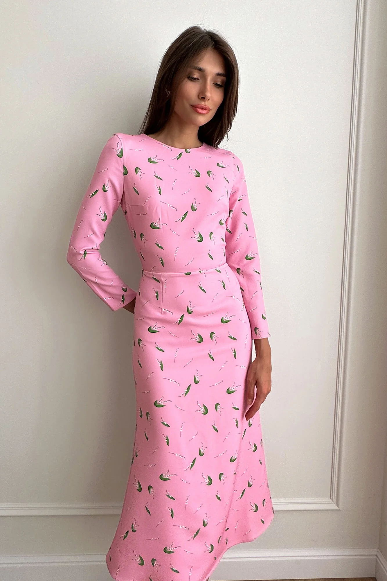 Godet Silhouette Long Sleeve Midi Dress