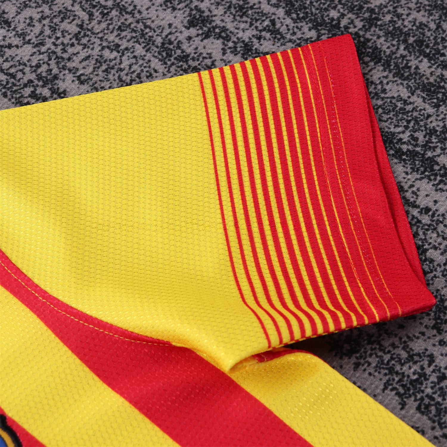 Retro Barcelona 2013-14 Away Kids Kit - UnitedFutballJersey