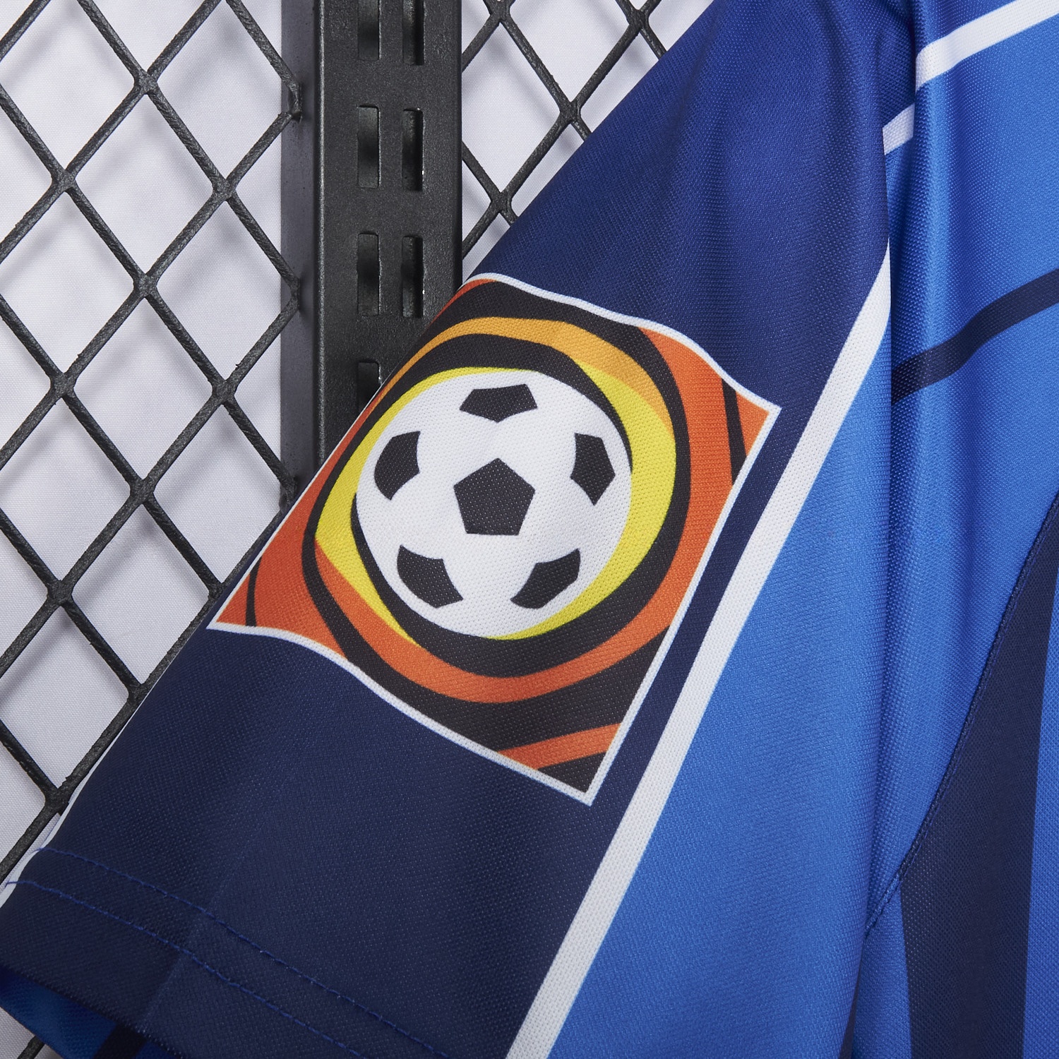 Retro Fortuna Düsseldorf 1997-98 Away Jersey - UnitedFutballJersey