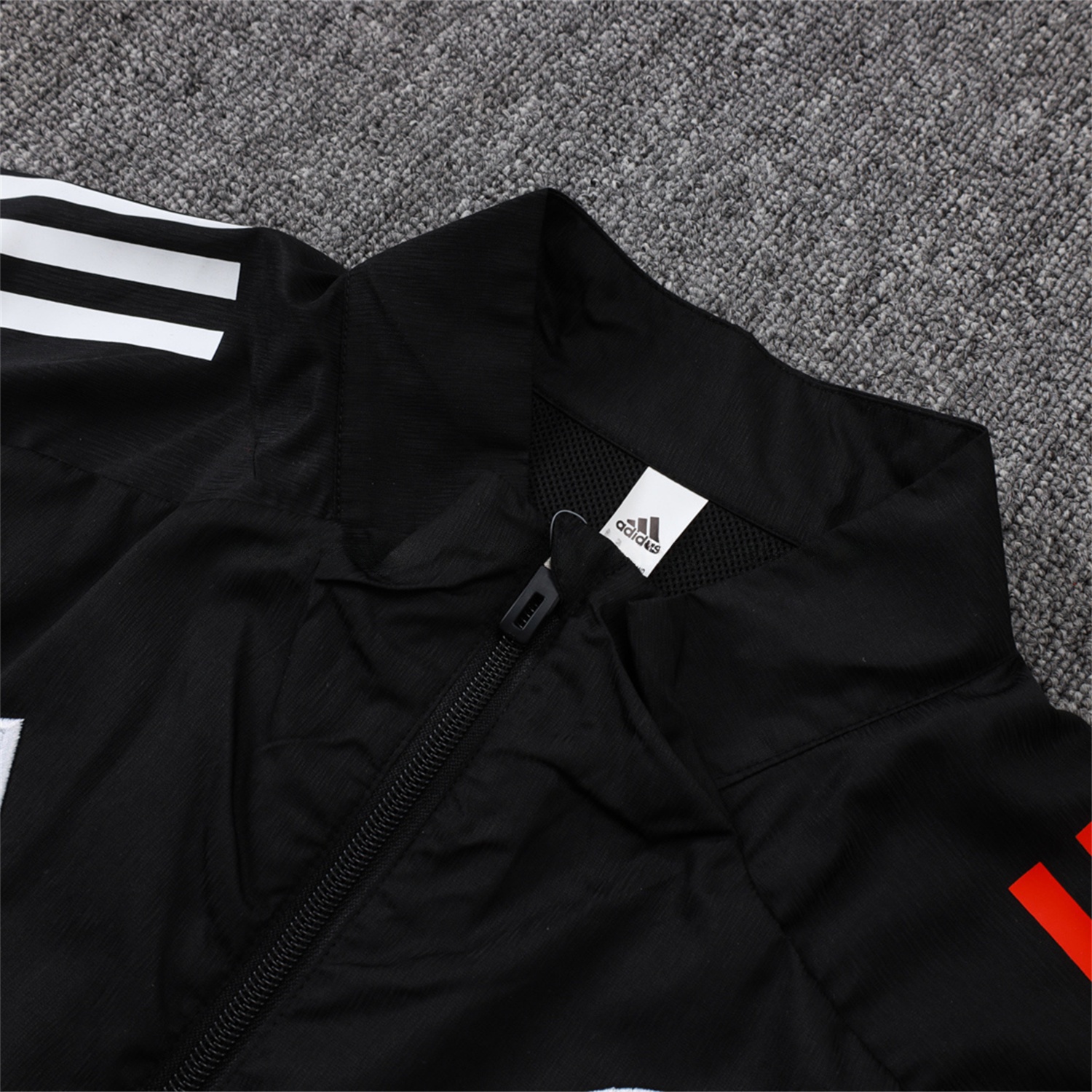 Ajax 25-26 Windbreaker Training Set - Black Top and Pants - UnitedFutballJersey