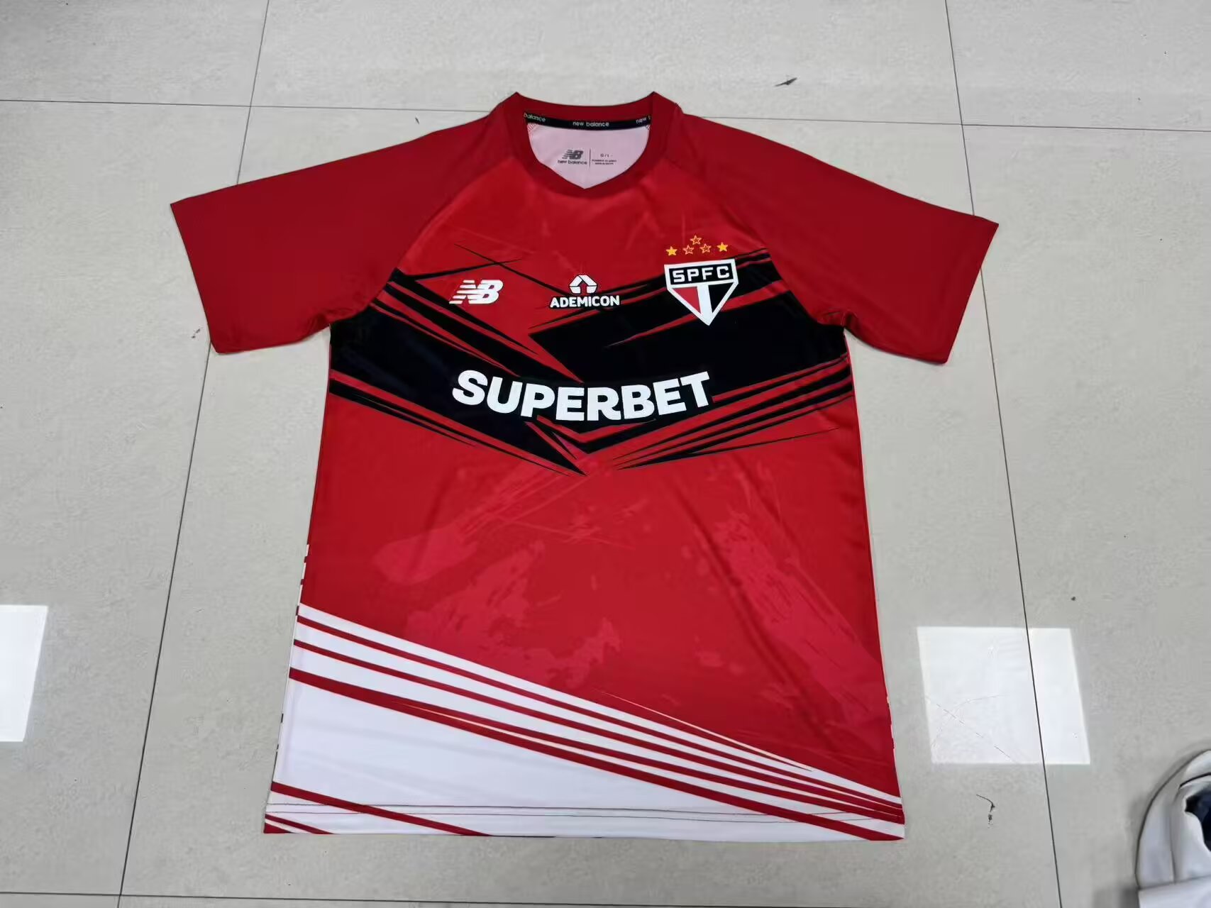 2025/2026 São Paulo Training uniform red Football Jersey 1:1 Thai quality
