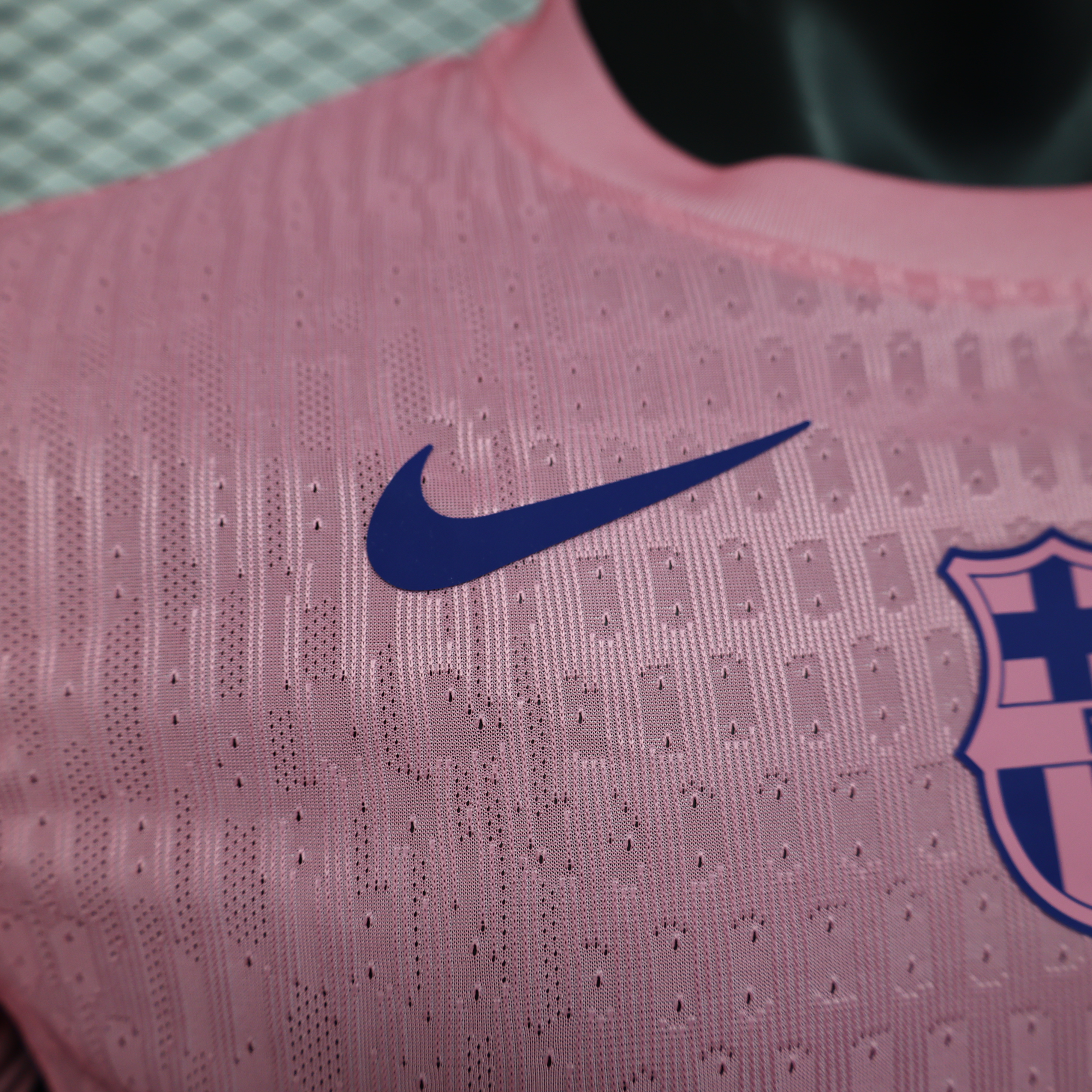 2025/2026 Player Version Barcelona pink No Football Jersey 1:1 Thai Quality