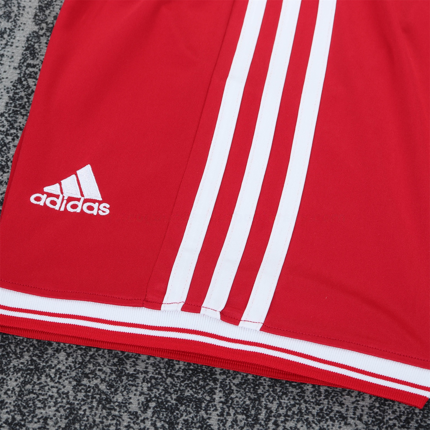 Retro Bayern Munich 2013-14 Home Kids Kit - UnitedFutballJersey