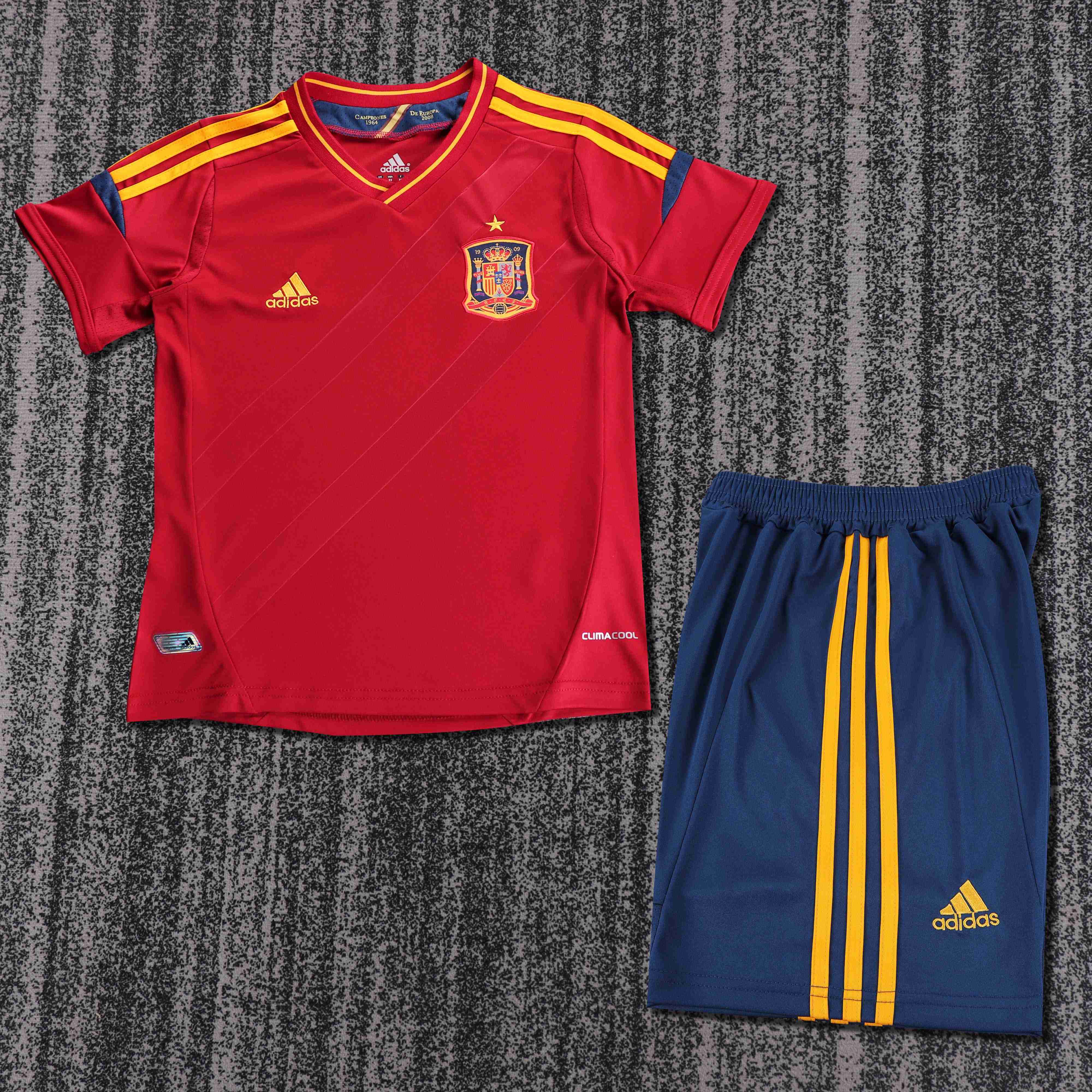 2012 Retro Spain Home Football Shirt 1:1 Thai Quality Kids Size