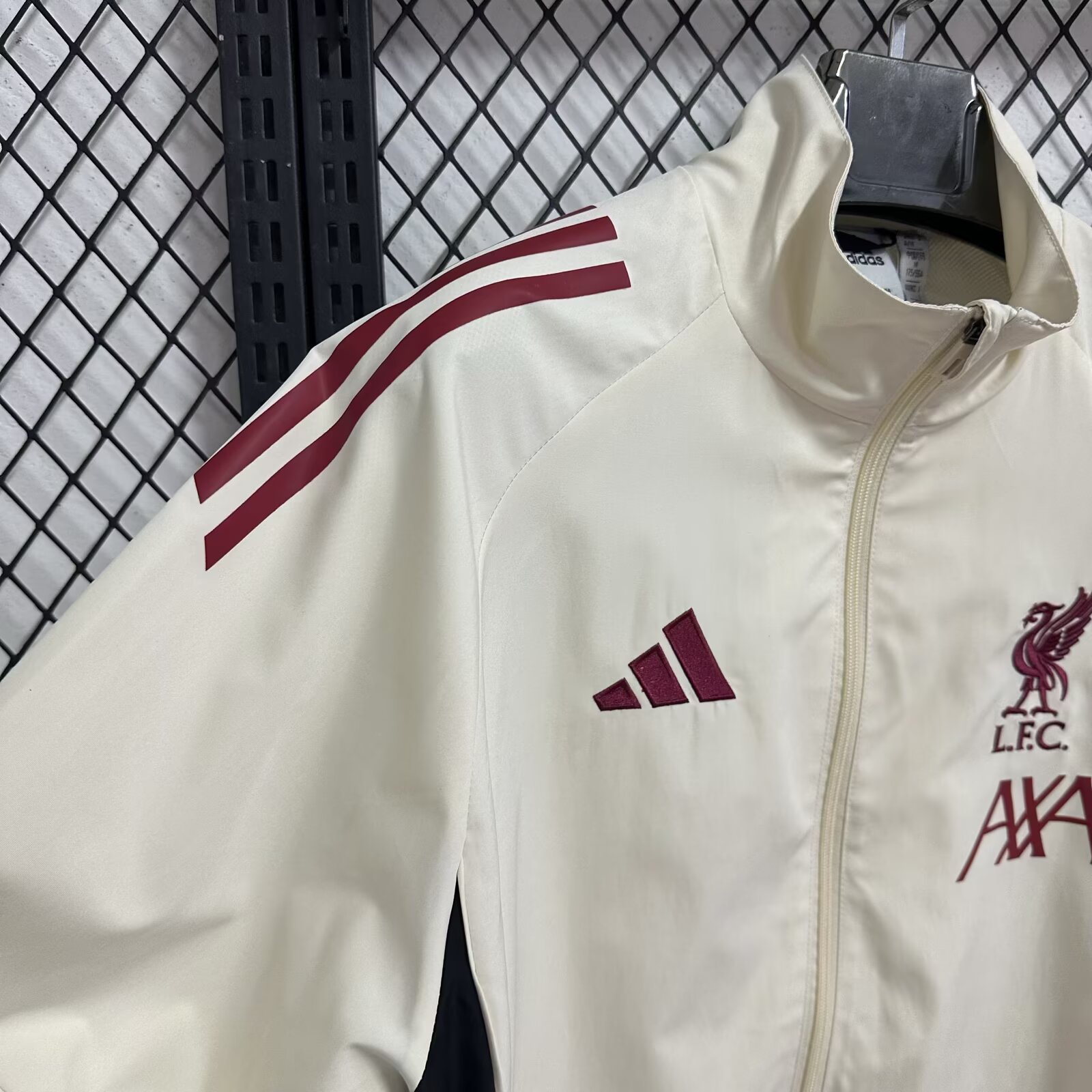 2025/2026 Liverpool away windbreaker Football Jersey 1:1 Thai Quality