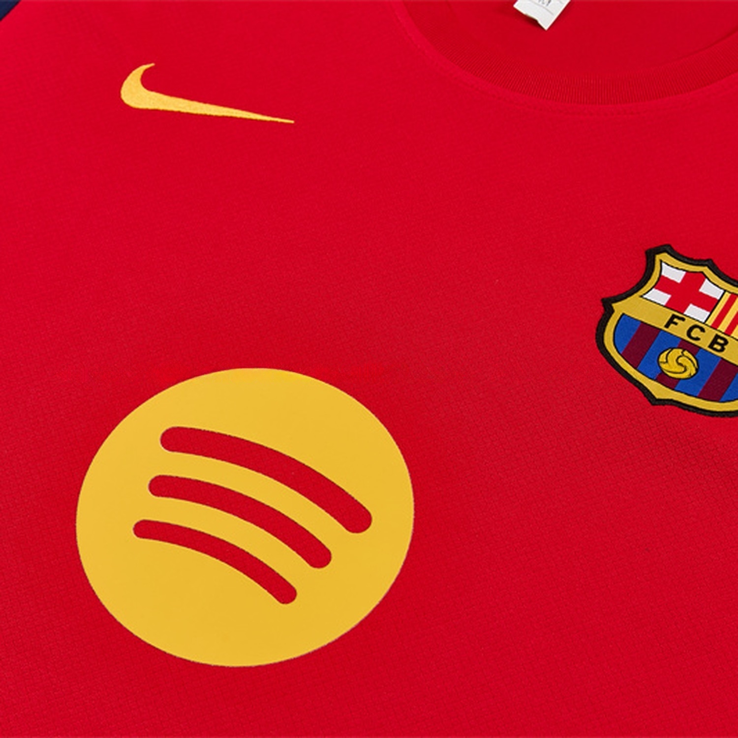 Barcelona 26-27 Short-Sleeve Training Set - Red Top & Deep Blue Shorts - UnitedFutballJersey