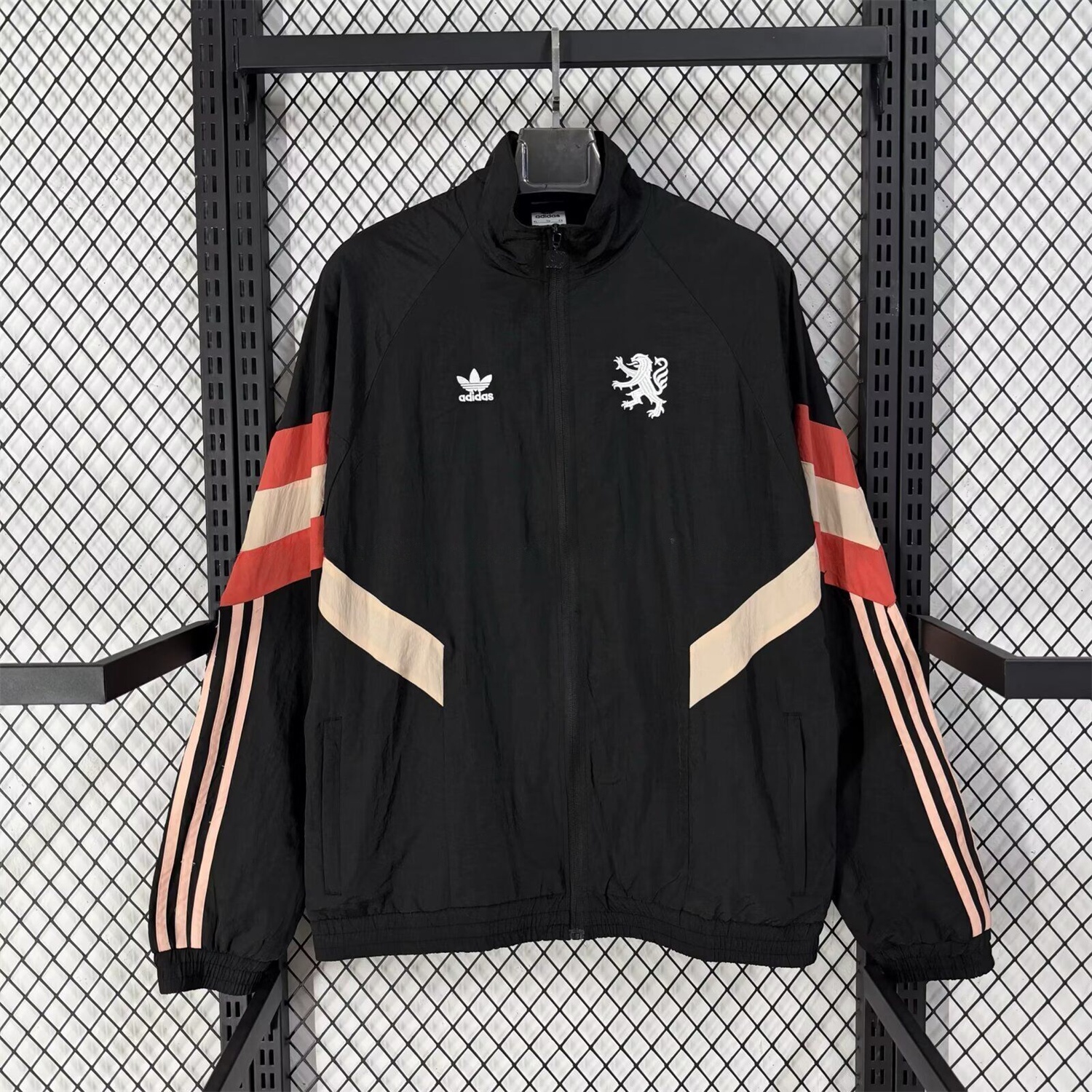 Lyon 25-26 Training Windbreaker Jacket - Black - UnitedFutballJersey