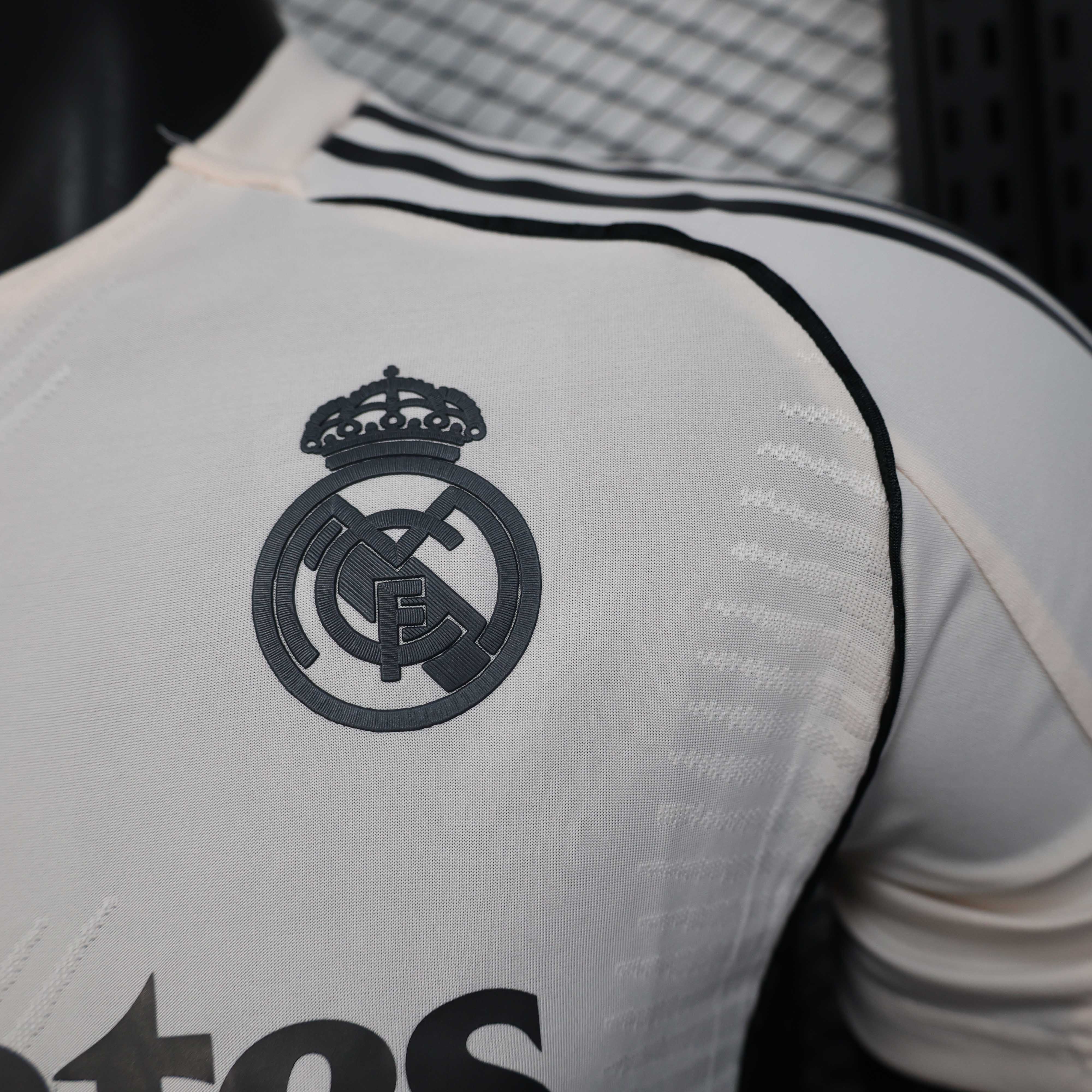 2025/2026 Player Version Real Madrid Special Edition 27 Football Jersey 1:1 Thai quality