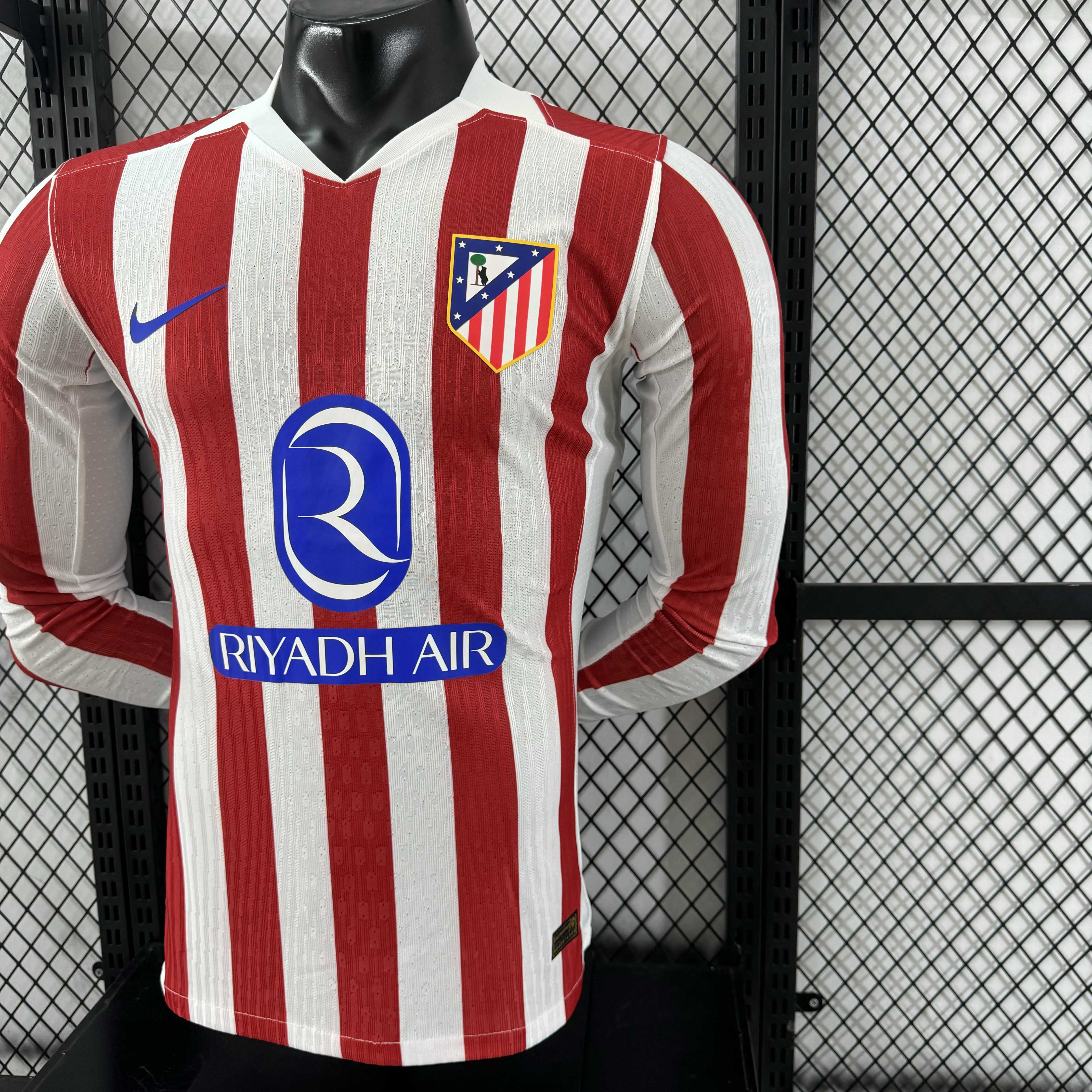 2025/2026 Player Version Atletico Madrid Home Long Sleeve 1:1 Thai Quality