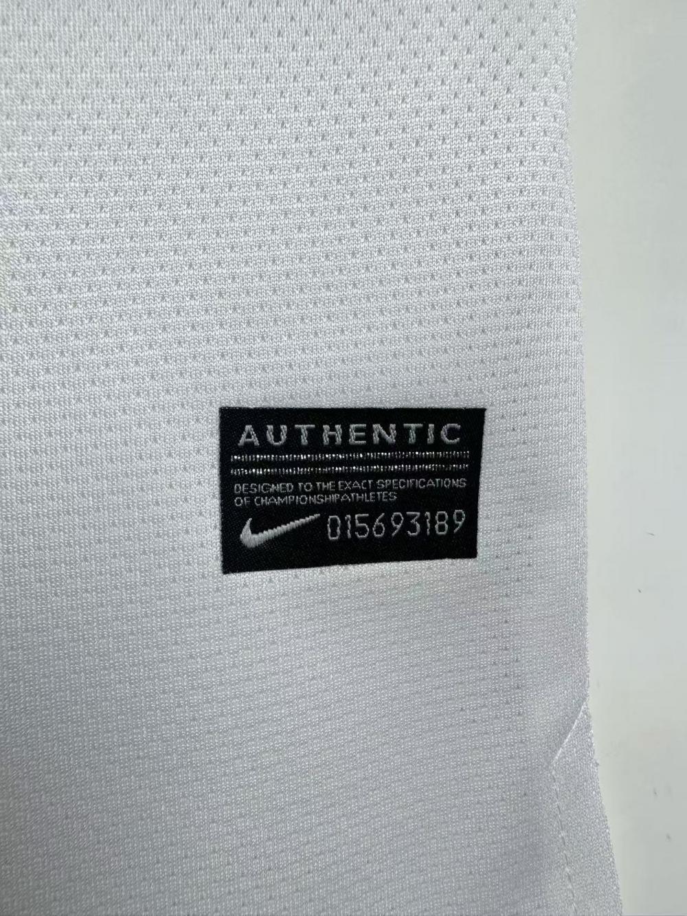 2010/2011 Retro Juventus Away Soccer Jersey 1:1 Thai Quality