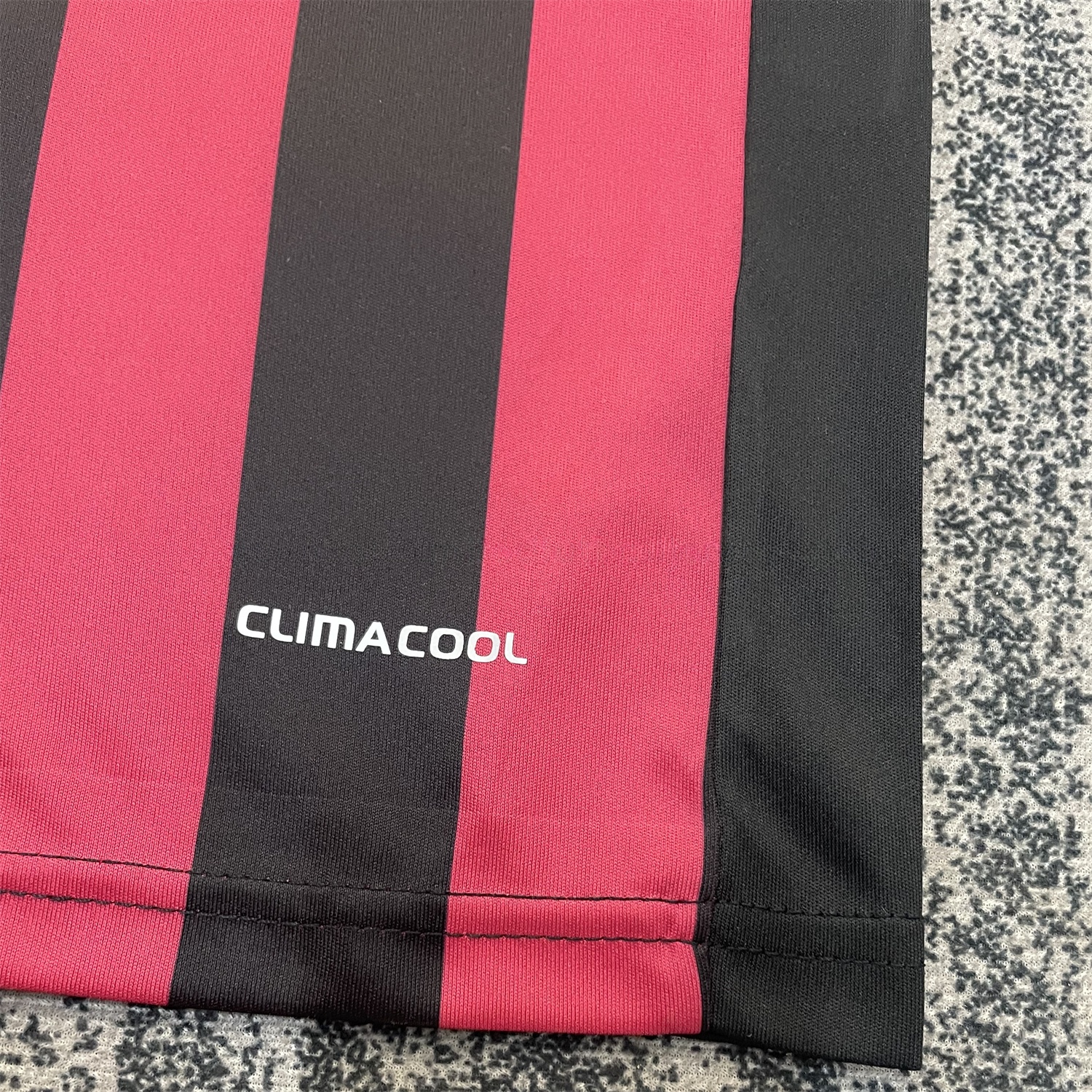 Retro AC Milan 2009-10 Home Red Kids Kit - UnitedFutballJersey