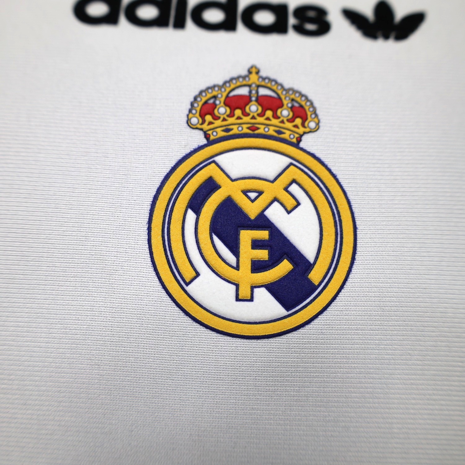 Real Madrid 26-27 Retro Style Casual White Jersey - Player Version - UnitedFutballJersey