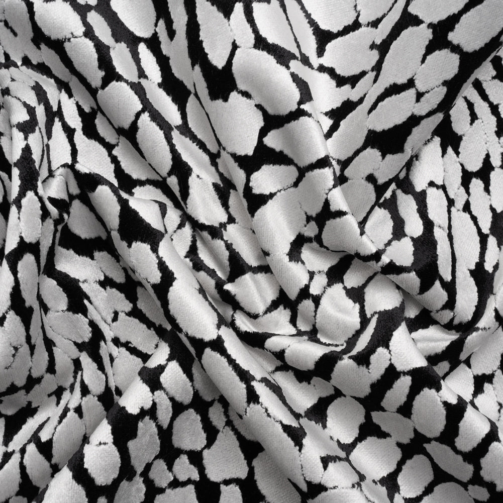 Onyx Animal Spots Textured Chenille Jacquard - Joann Fabrics