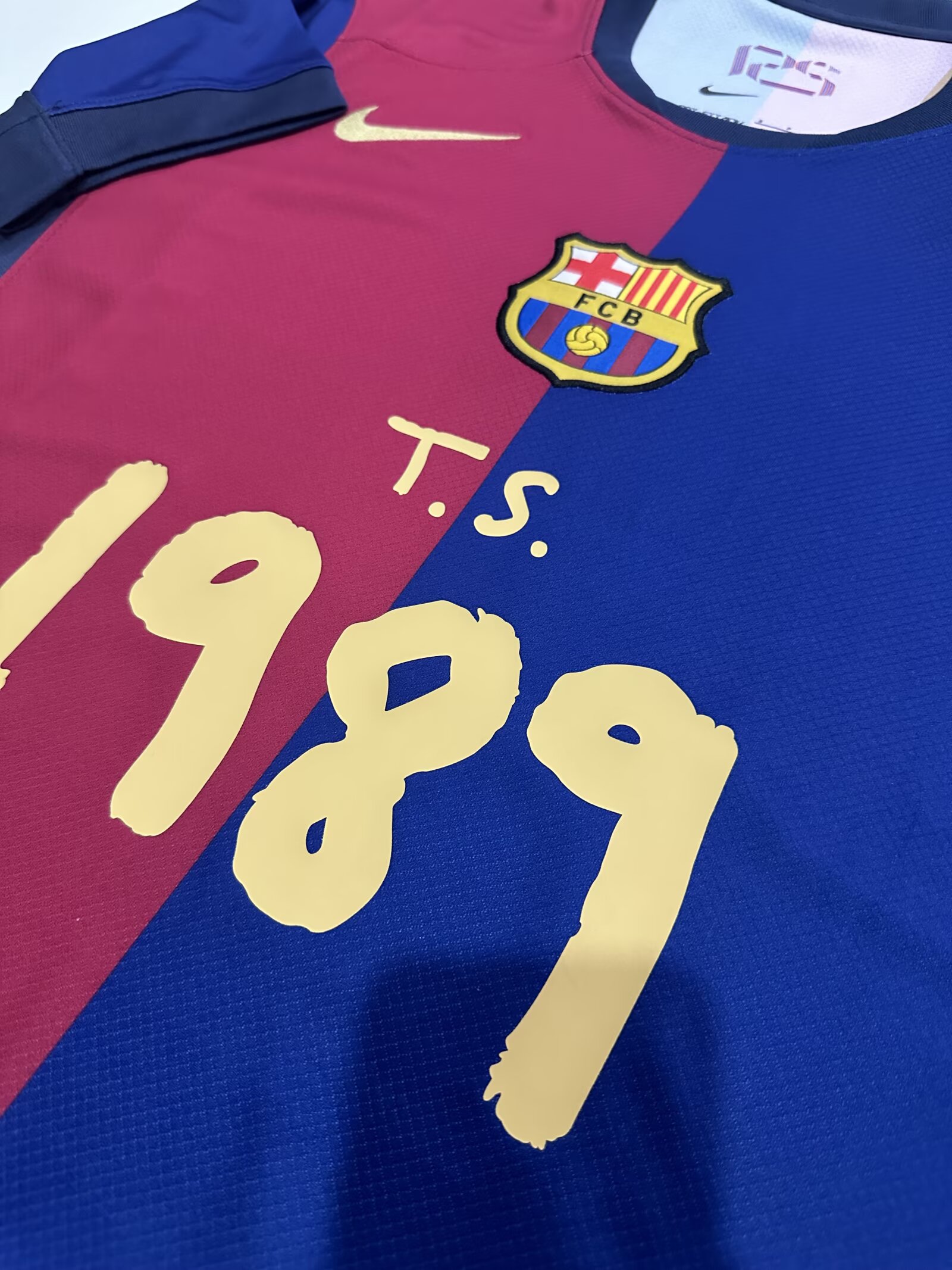 2025/2026 Barcelona Home 1989 Advertise Football Jersey 1:1 Thai Quality