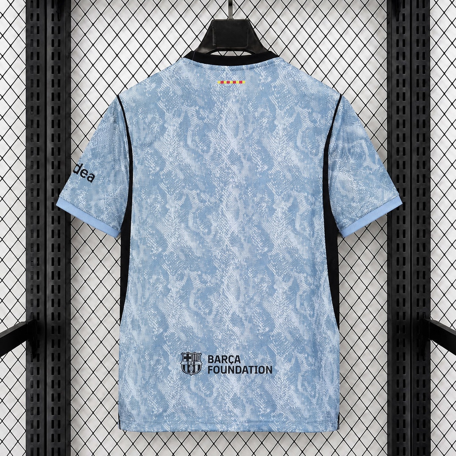 Barcelona 26-27 Goalkeeper Grey Jersey - Fans Version - UnitedFutballJersey