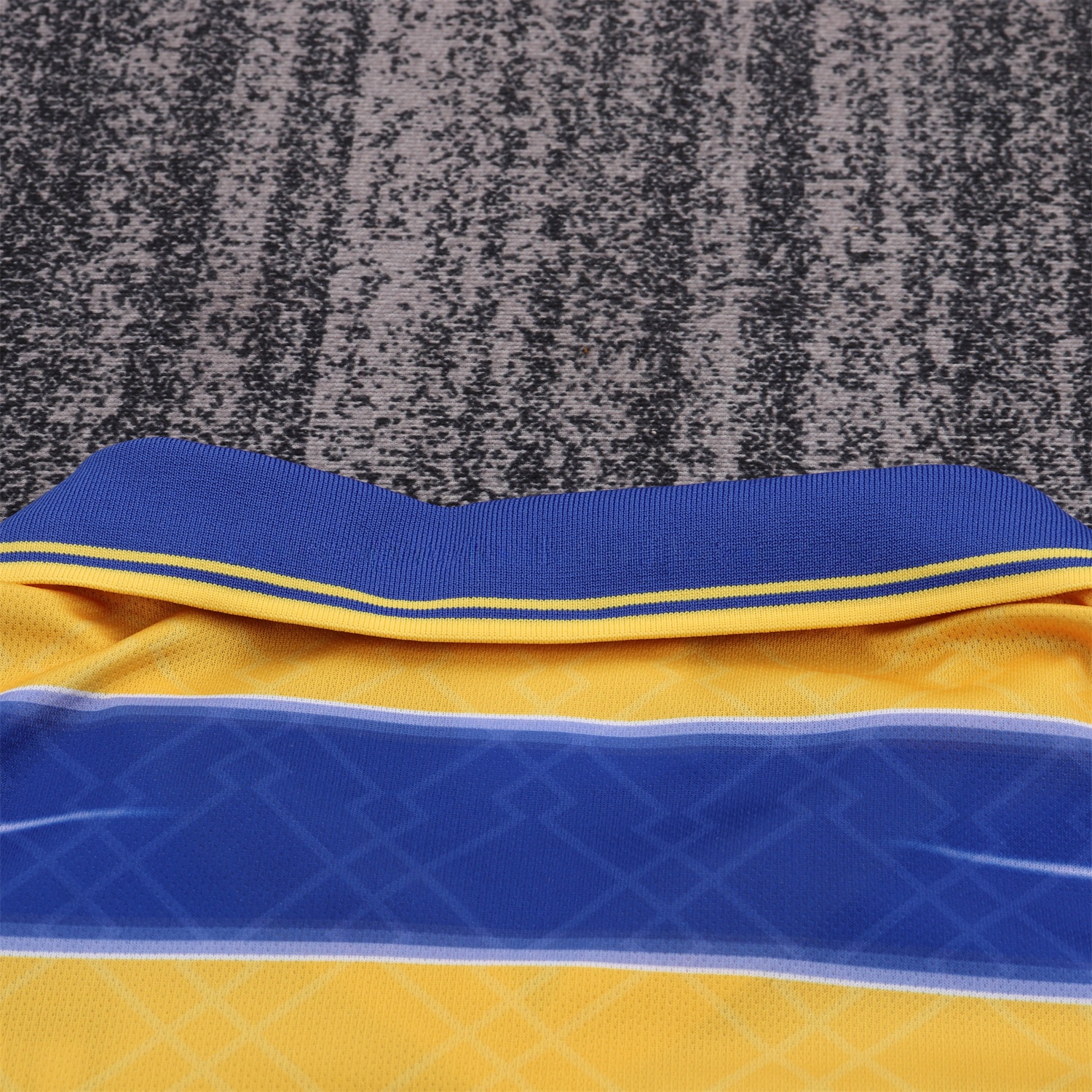 Retro Parma 1998-99 Home Kids Kit - UnitedFutballJersey