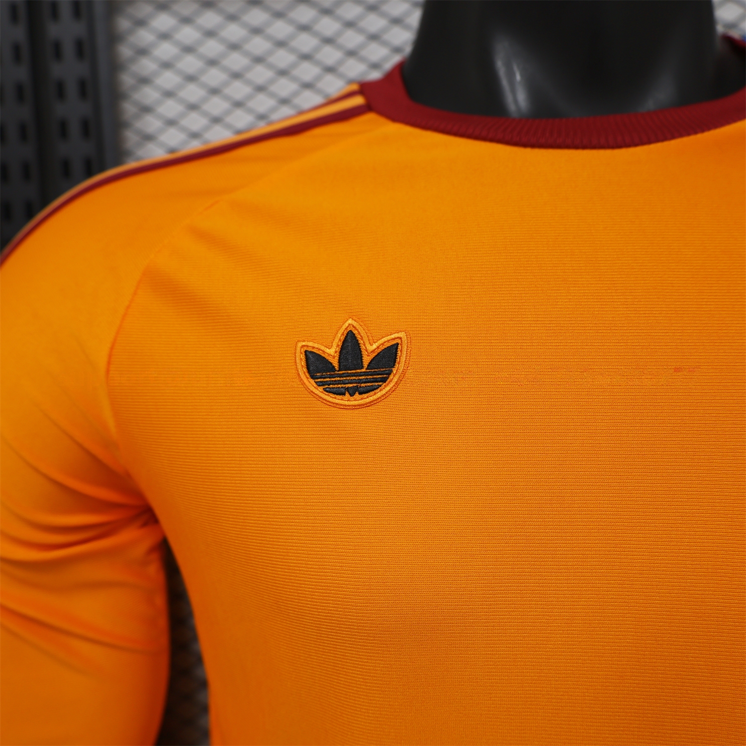 AS Roma 25-26 Retro Casual Style Orange Special Long Sleeves Jersey - Player Version - UnitedFutballJersey