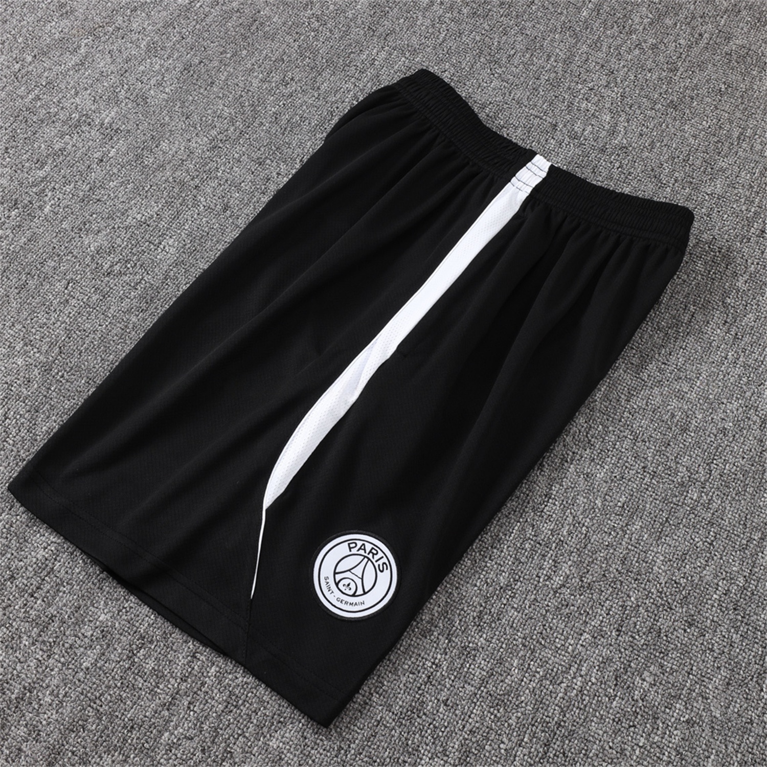 Paris Saint-Germain PSG 26-27 Short-Sleeve Training Set - White Border Black Top & Shorts - UnitedFutballJersey