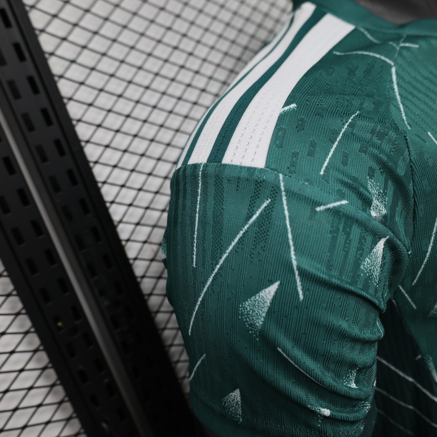 Liver.pool 26-27 Goalkeeper Teal Green Jersey - Player Version - UnitedFutballJersey