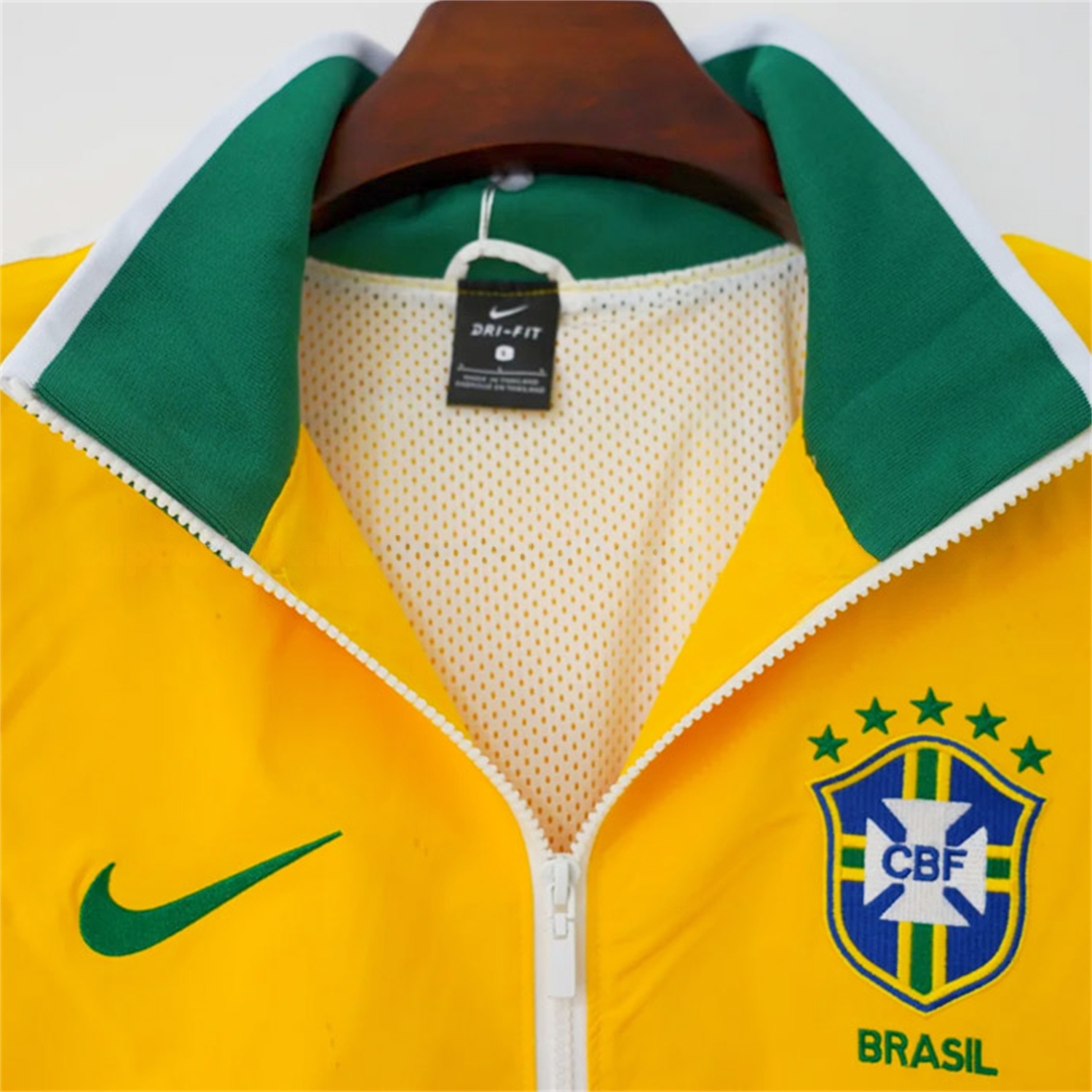 Retro Brazil 2010-11 Home Windbreaker Jacket - Yellow Green - UnitedFutballJersey