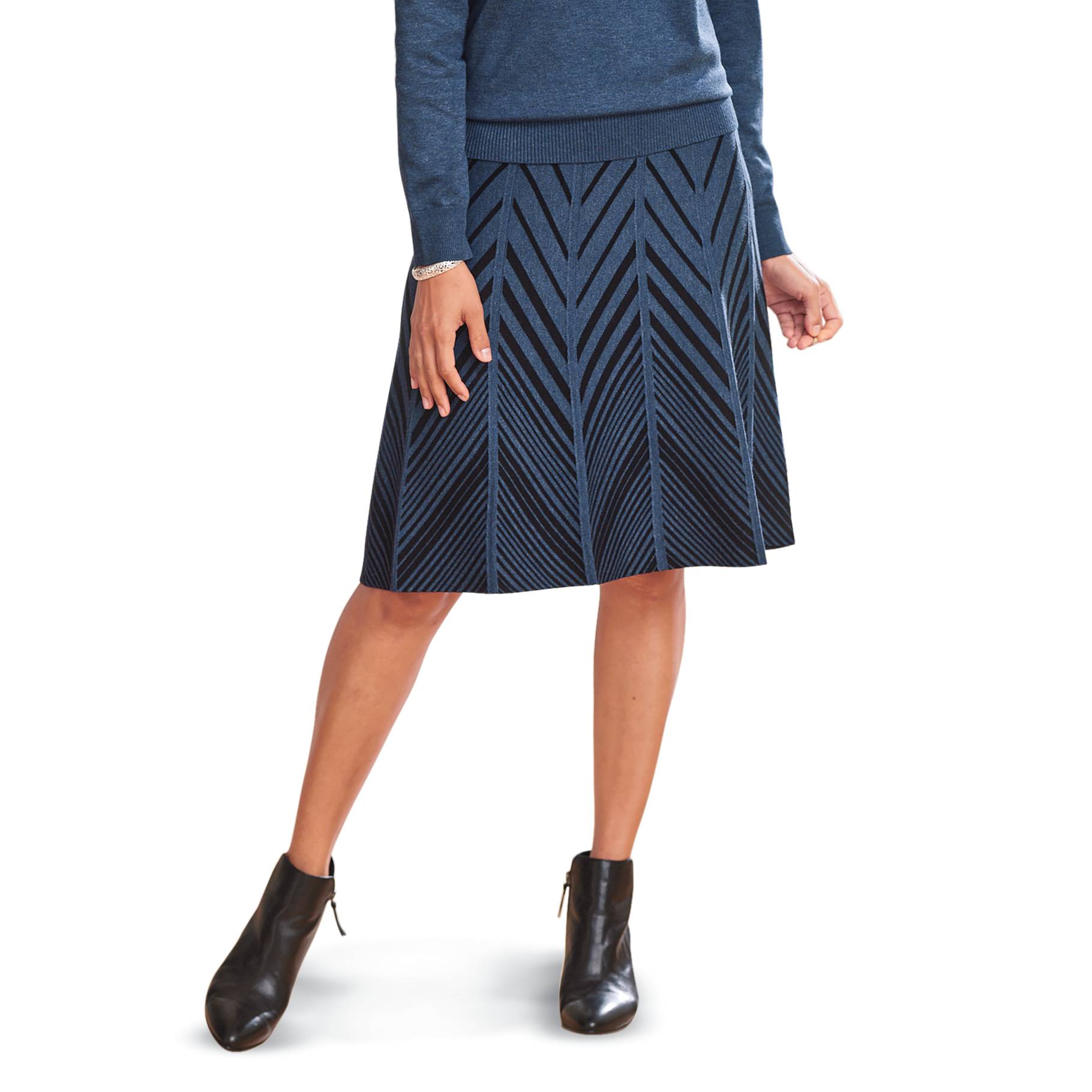 Double-Knit Pull-On Sweater Skirt, Black Chevron Pattern - Northstyle Catalog