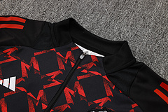 2024/2025 Manchester United Half-Pull Training Suit Black Red Football Shirt 1:1 Thai Quality Set