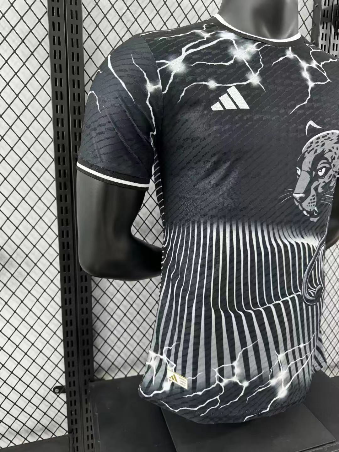 2024/2025 Real Madrid Player Version Special Edition 13 Football Jersey 1:1 Thai quality