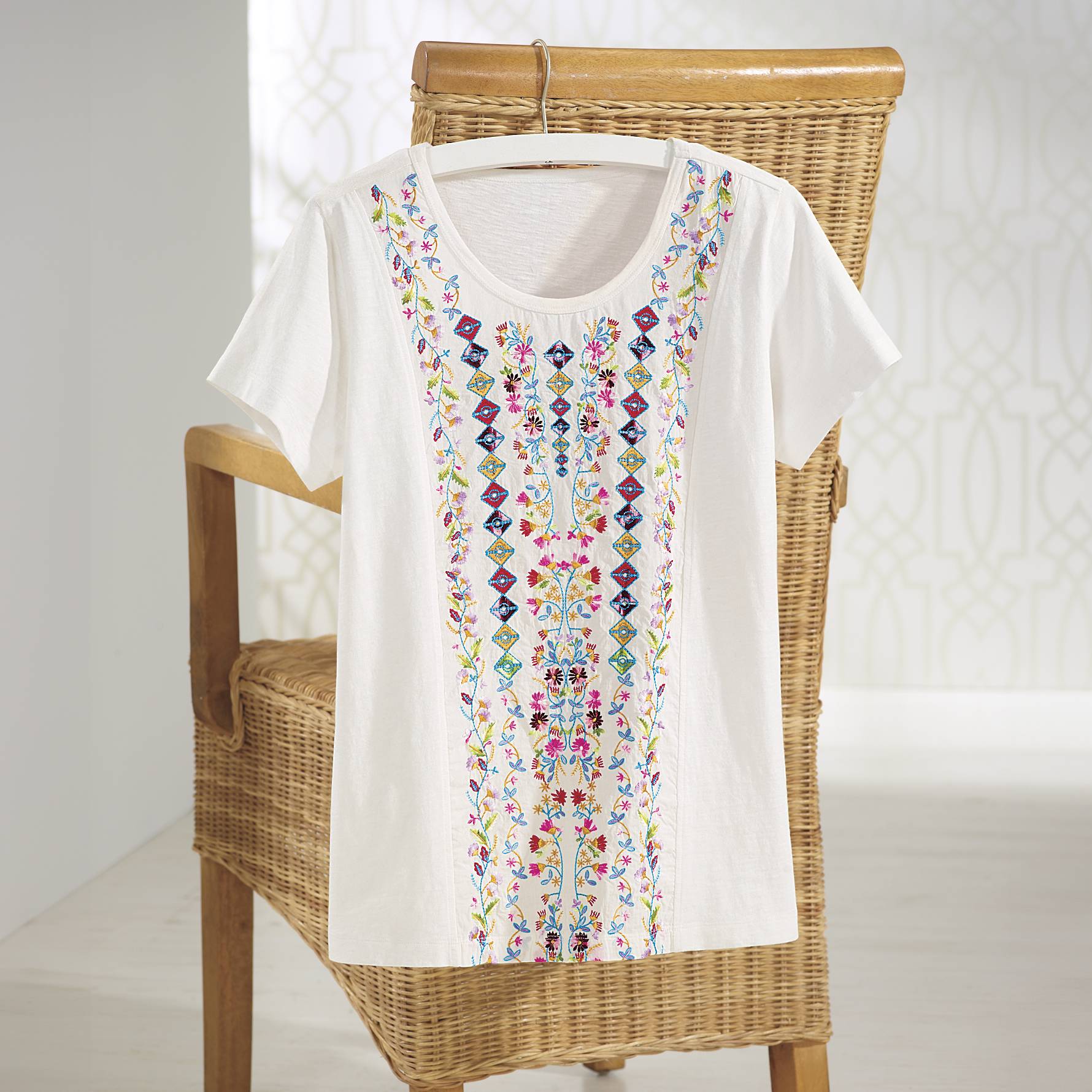 Embroidered Knit Top, Short Sleeves, Side Slits - Northstyle Catalog