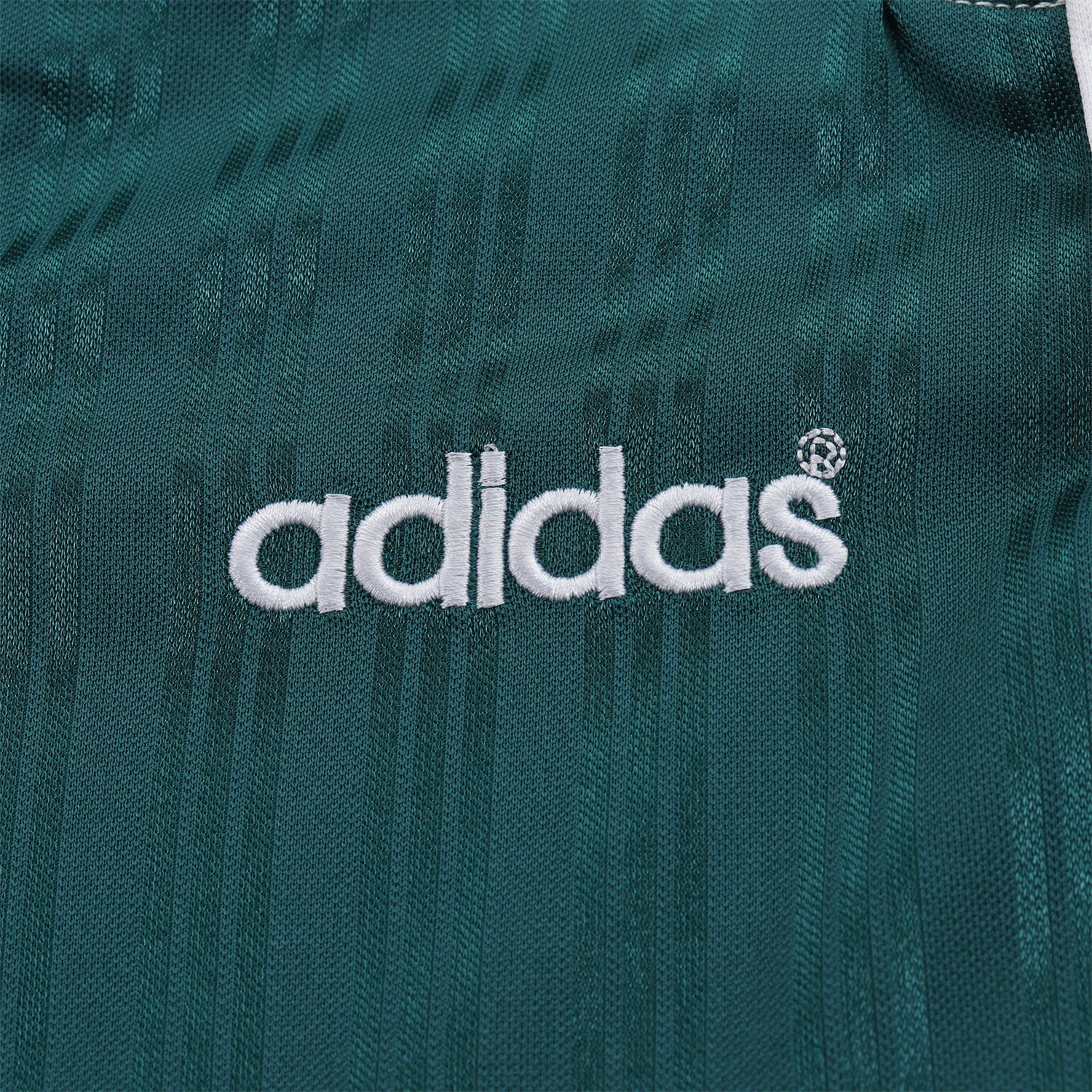 Retro Liver.pool 1995-96 Away White And Green Kids Kit - UnitedFutballJersey