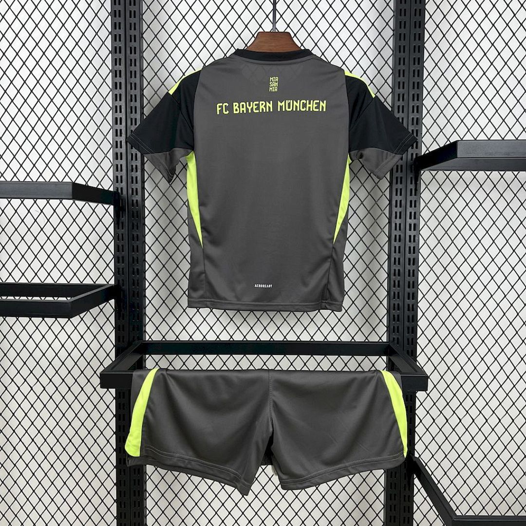 2025/2026 Bayern Munich Goalkeeper 02 Football Jersey 1:1 Thai Quality Kids Size