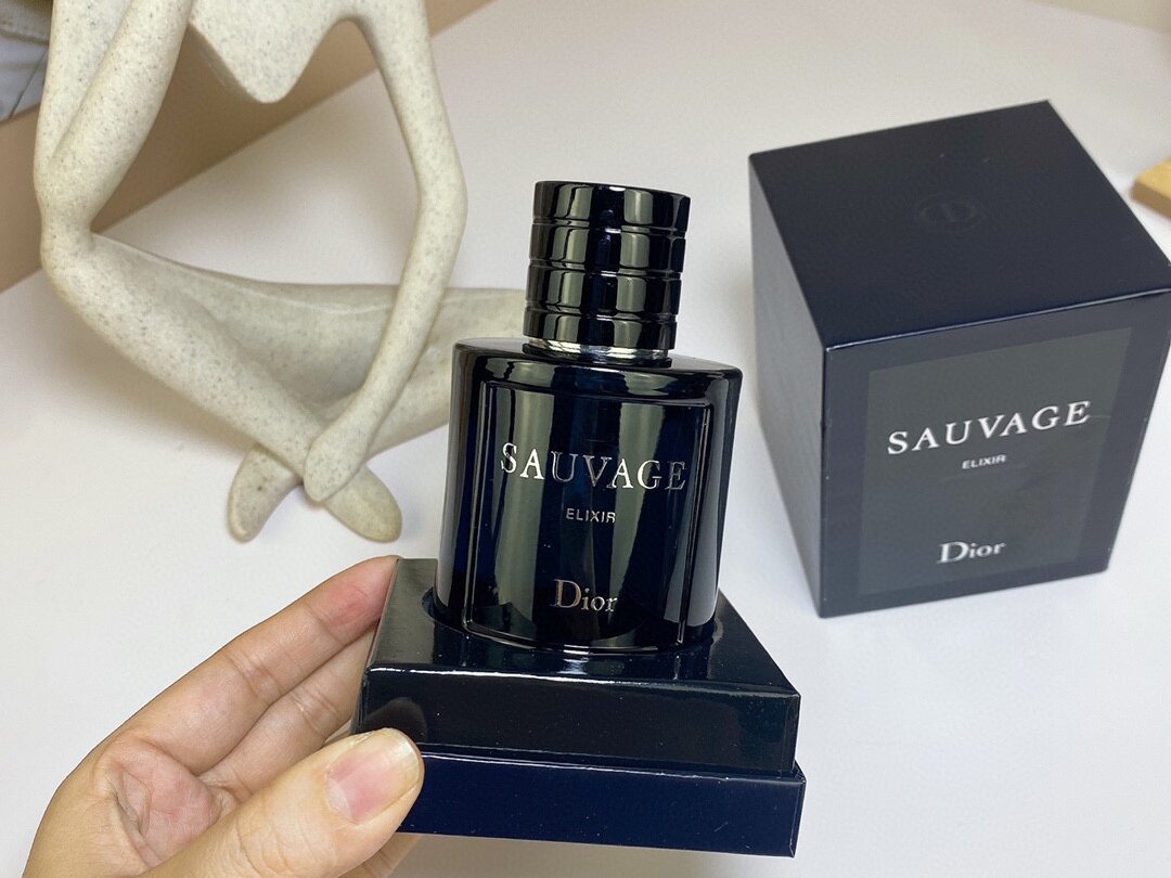 Dior Sauvage Parfum Wooden Box Edition 100ml