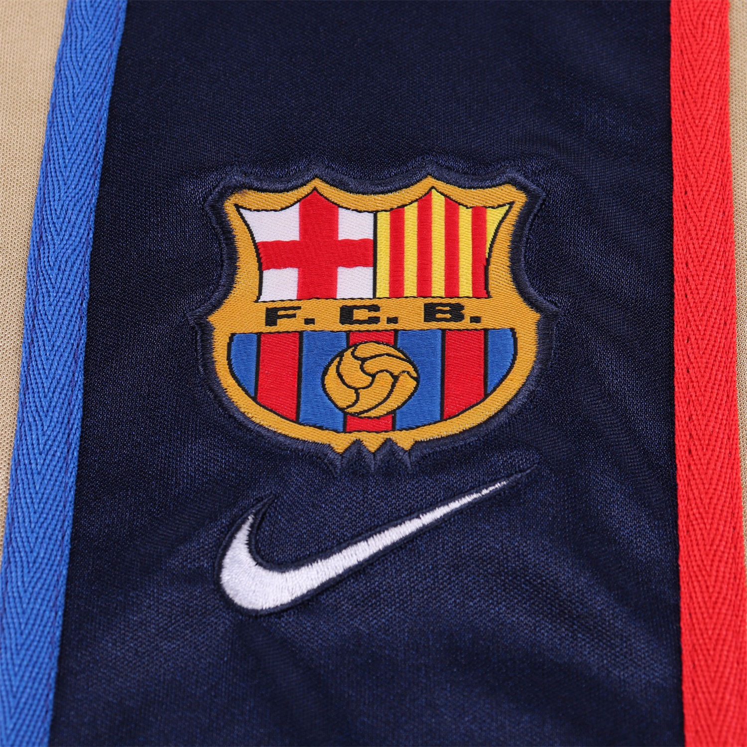 Retro Barcelona 2001-02 Away Kids Kit - UnitedFutballJersey