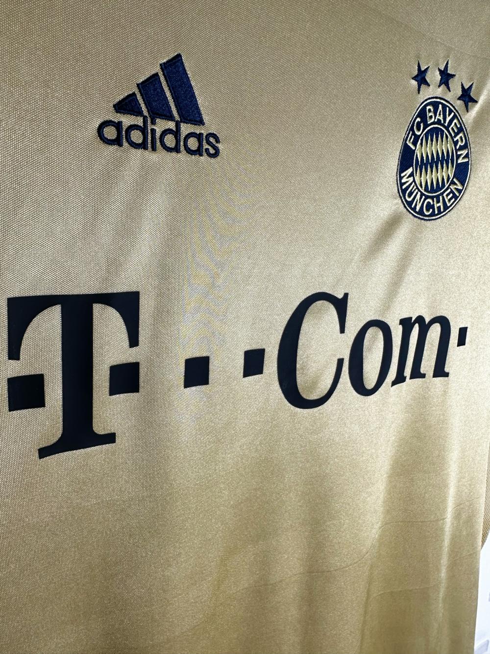 2003/2004 Retro Bayern Munich Away Football Jersey 1:1 Thai Quality