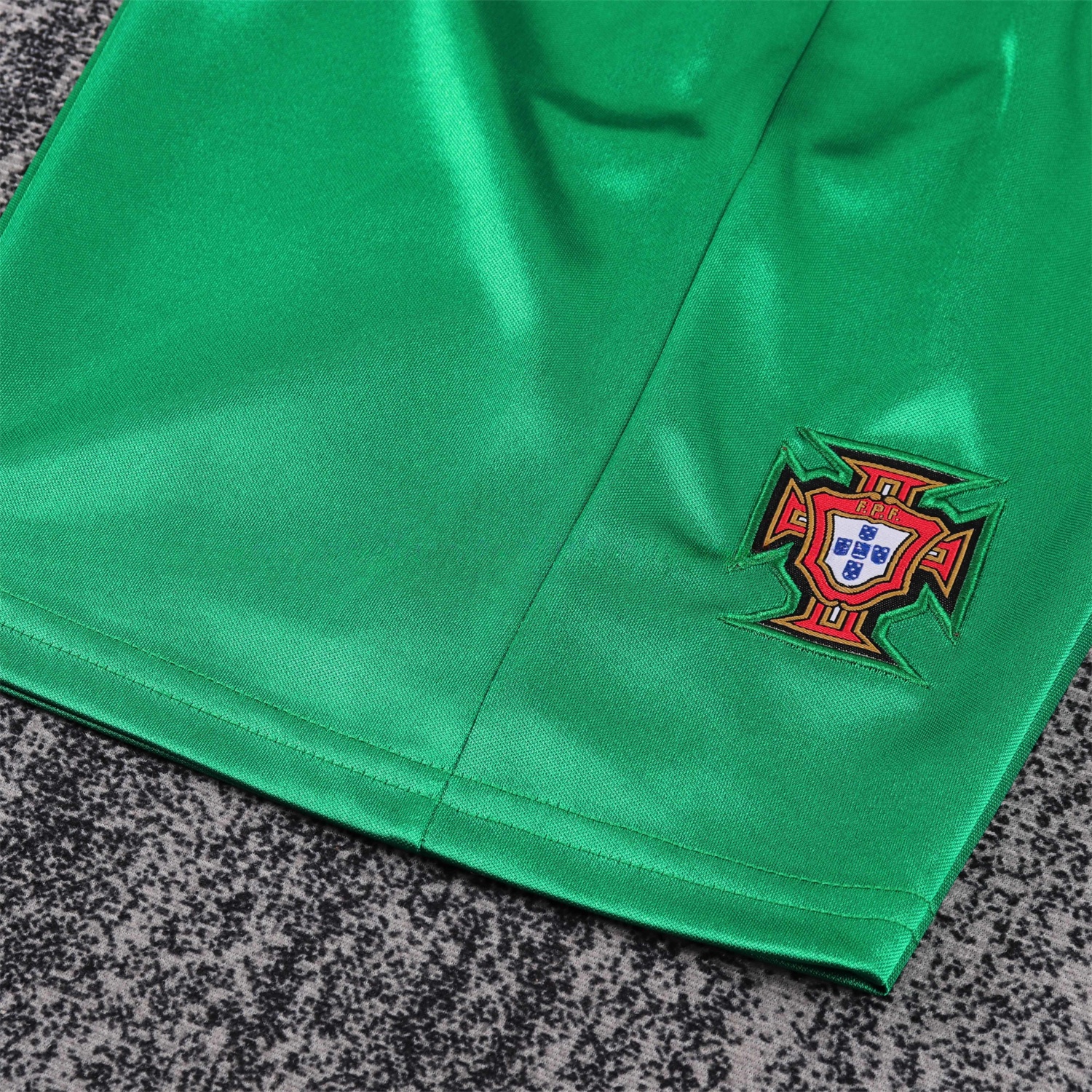 Retro Portugal 1998 Home Kids Kit - UnitedFutballJersey