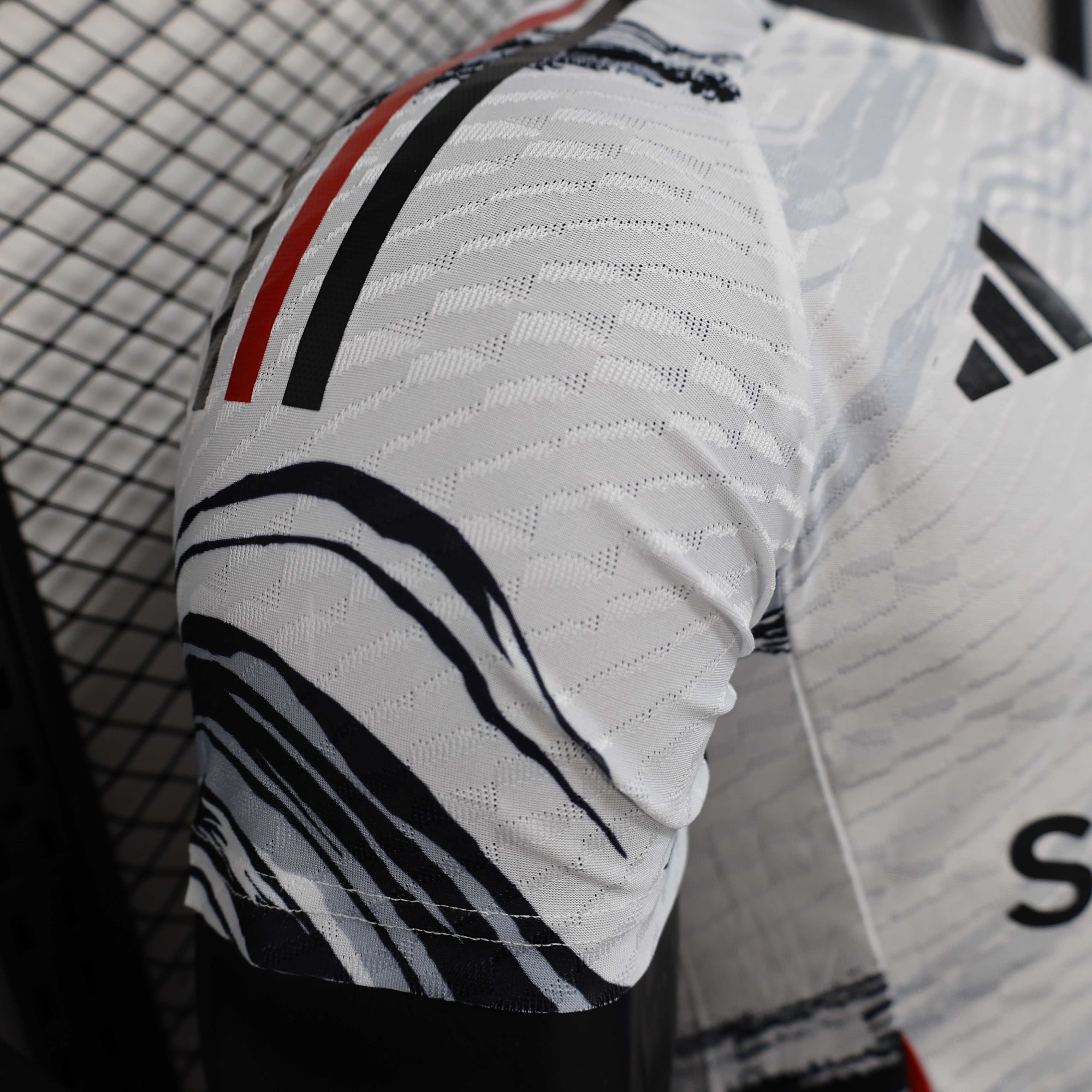 2025/2026 Player Version Manchester United Special Edition white Football Jersey 1:1 Thai quality