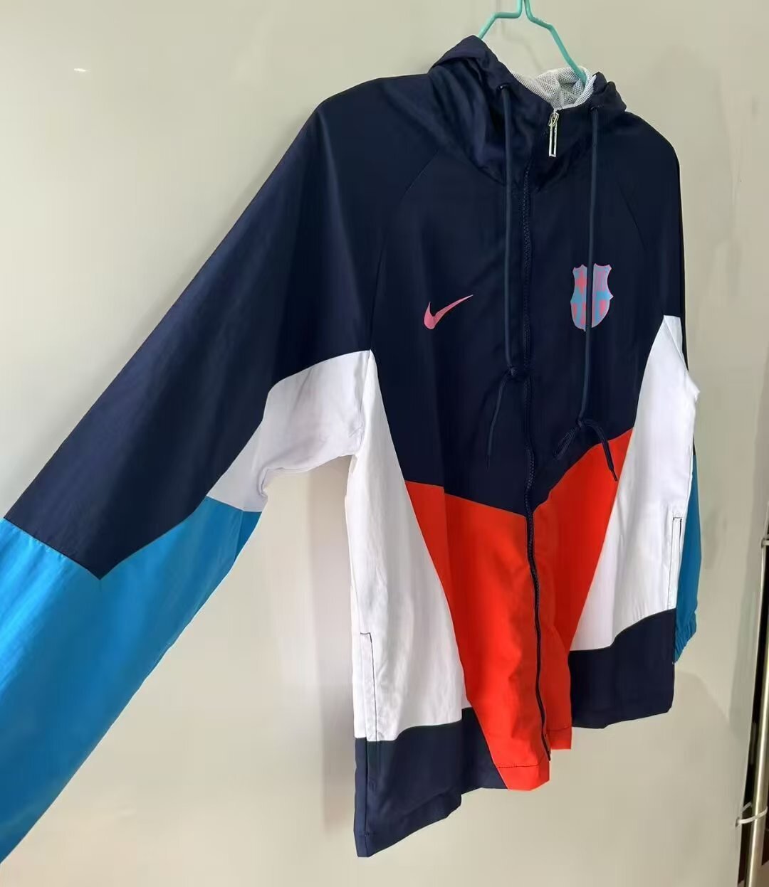 2025/2026 Barcelona Windbreaker Jersey 1:1 Thai Quality 03