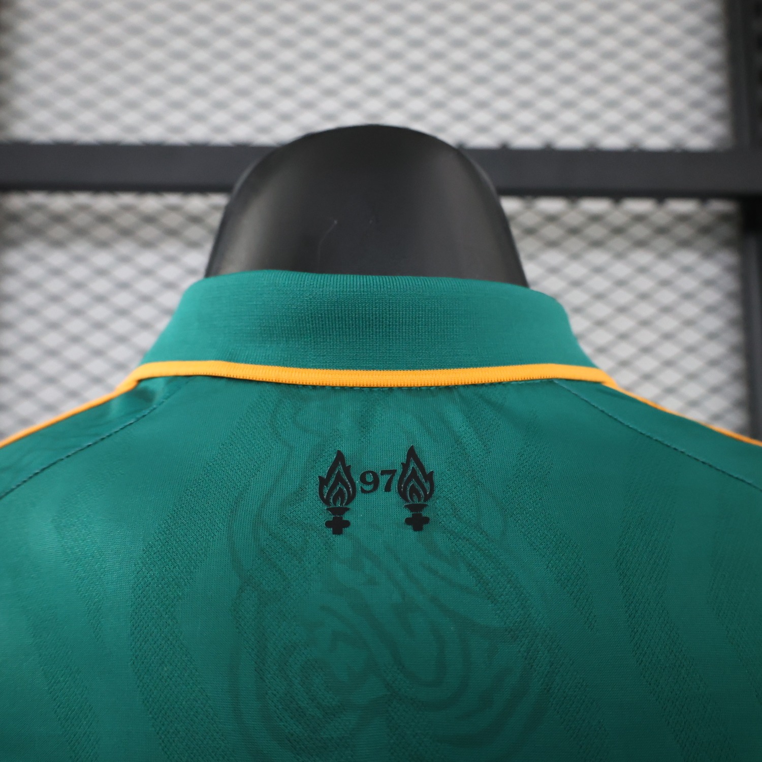 Liver.pool 26-27 Retro Style Casual Jersey - Player Version - UnitedFutballJersey