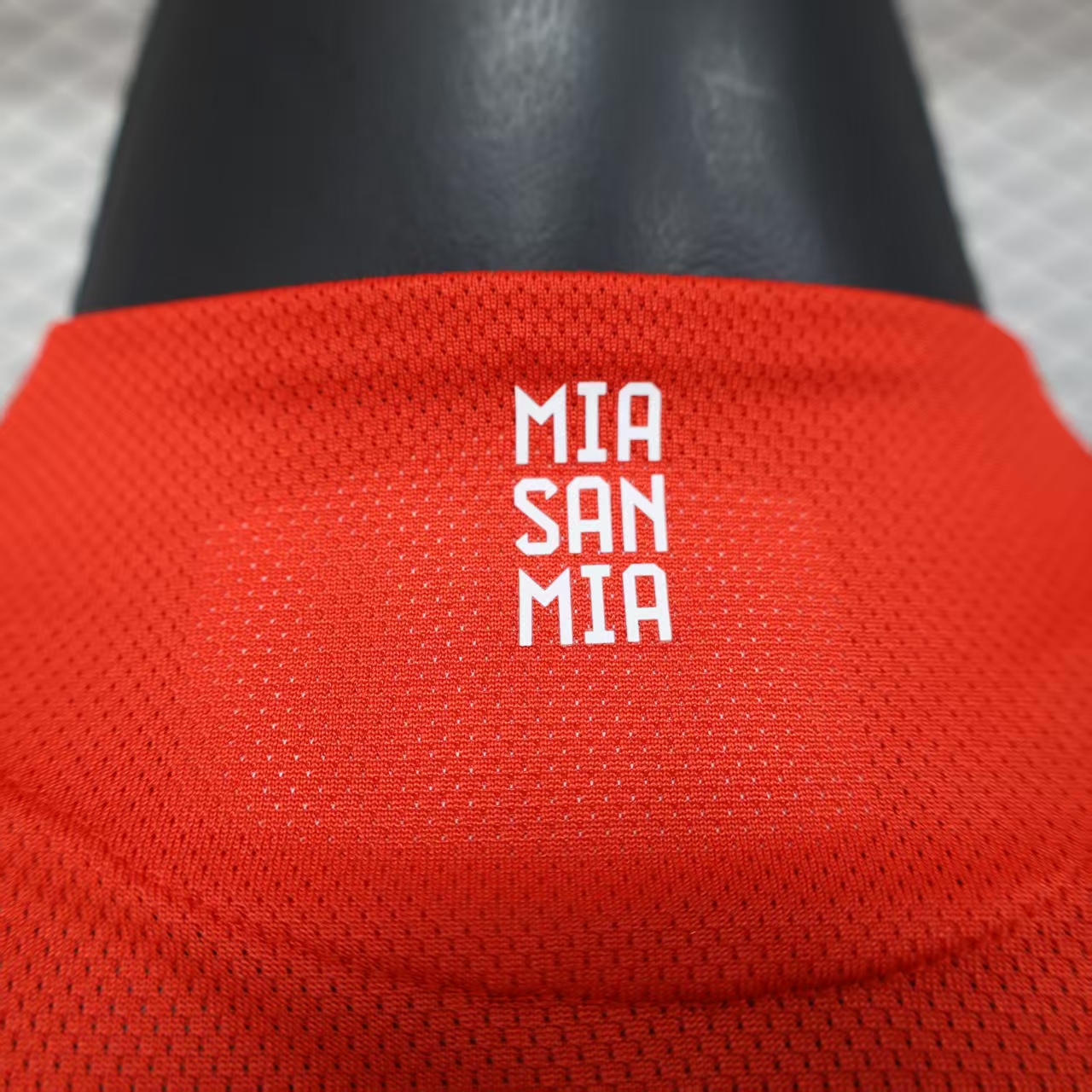 2025/2026 Player Version Bayern Munich Home 01 Football Shirt 1:1 Thai Quality