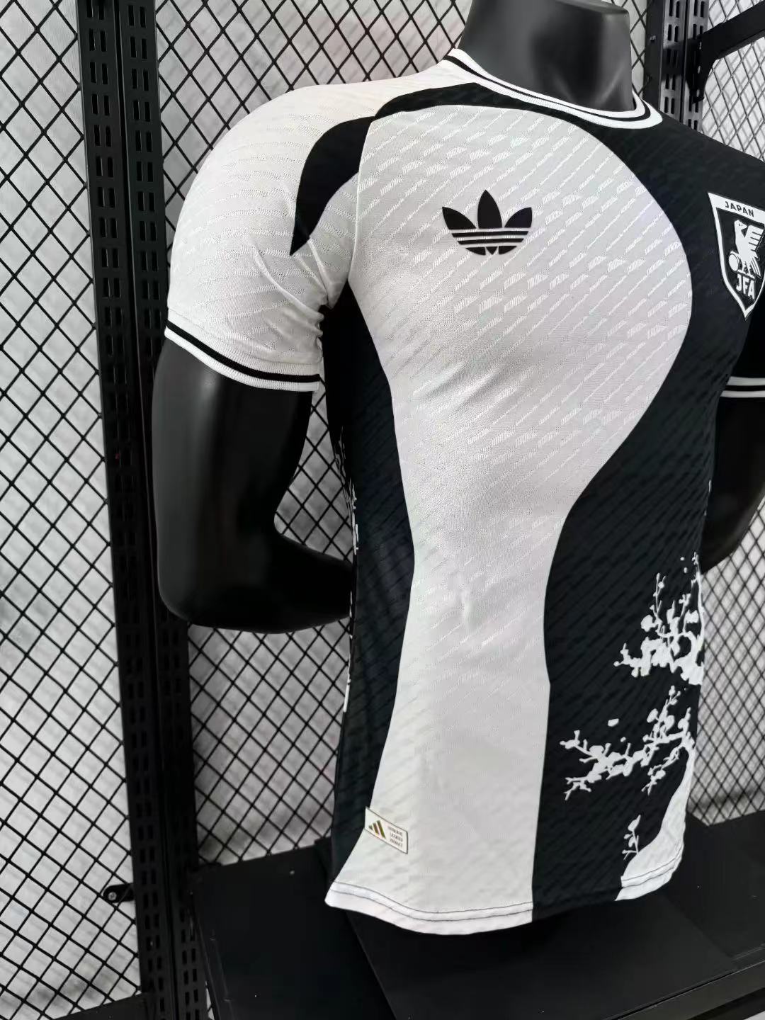 2024/2025 Player Version Japan Special Edition Jersey 05