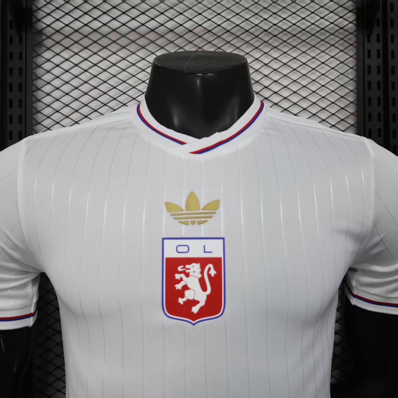 2025/2026 Player Version Lyon Anniversary Edition Football Shirt 1:1 Thai Quality