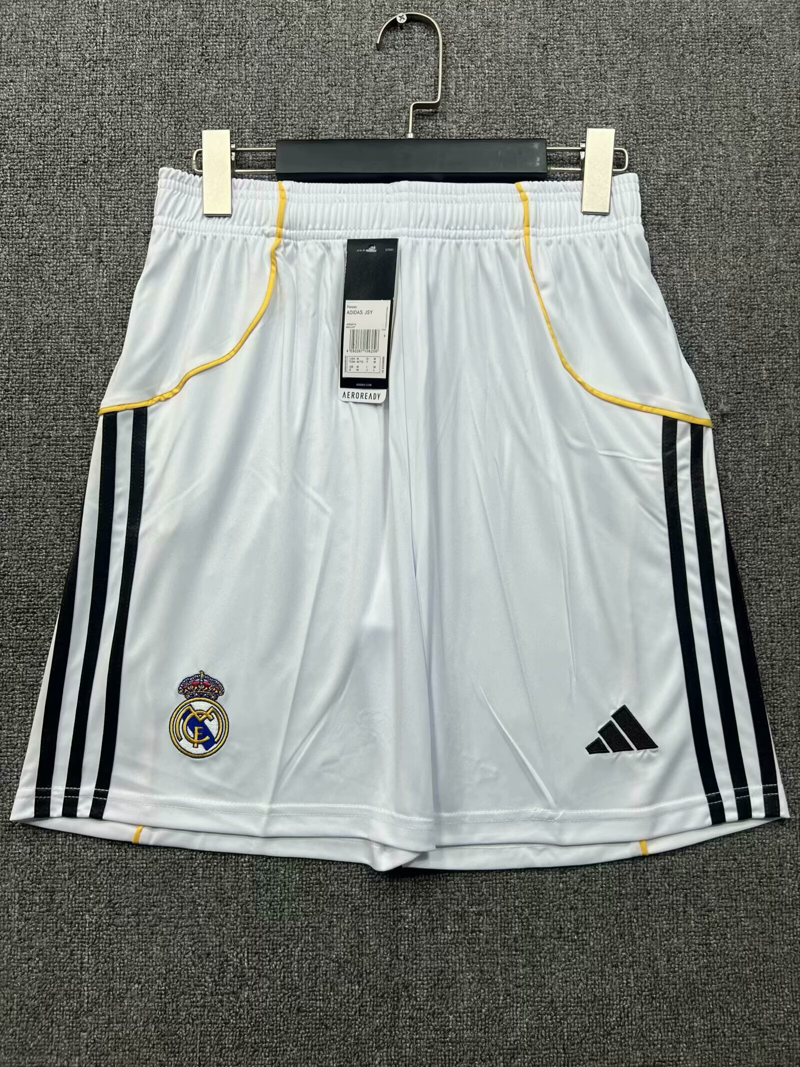 2025/2026 Real Madrid Home Shorts 1:1 Thai Quality