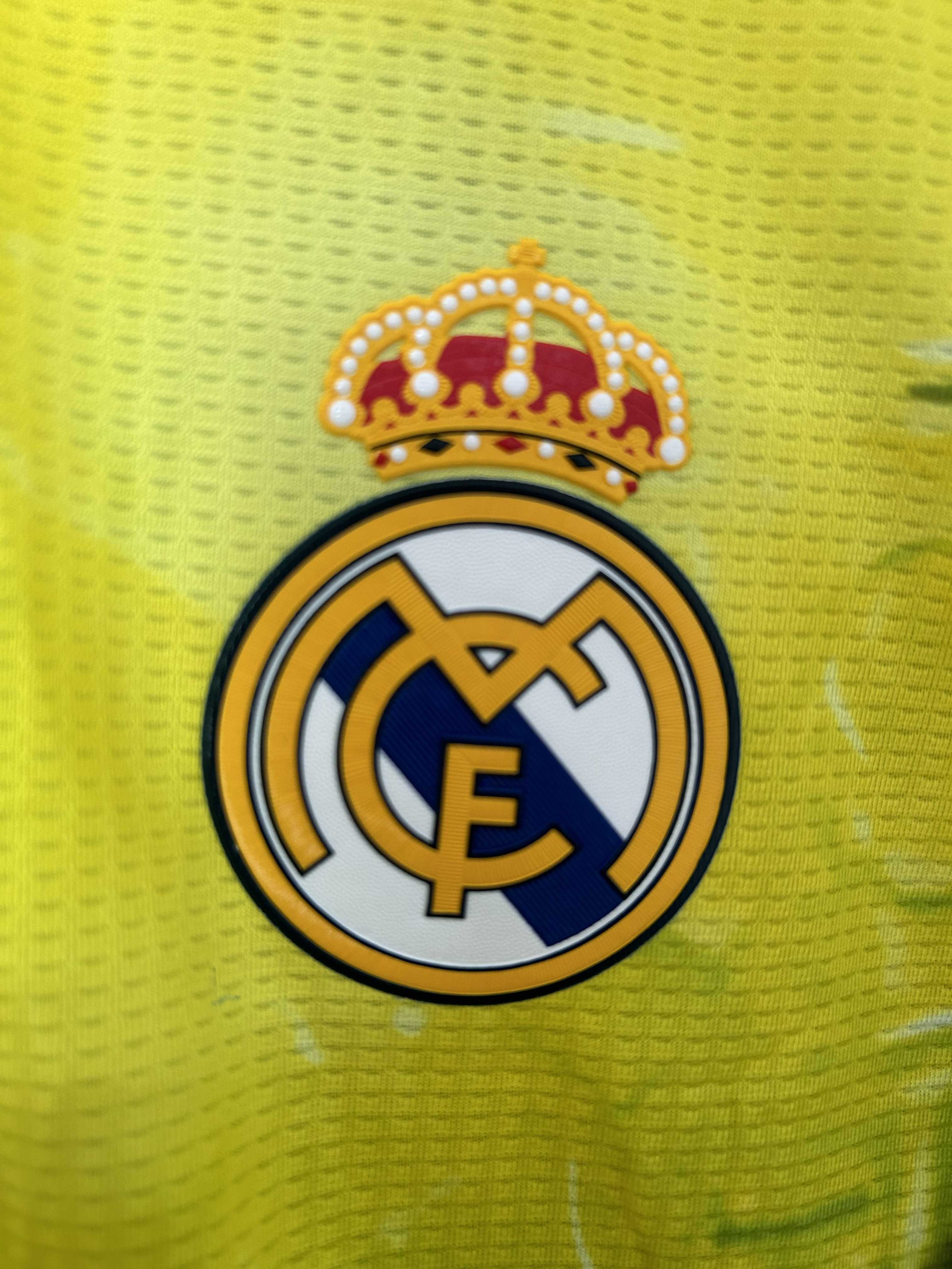 2025/2026 Real Madrid Special Edition Yellow And Green Football Shirt 1:1 Thai Quality