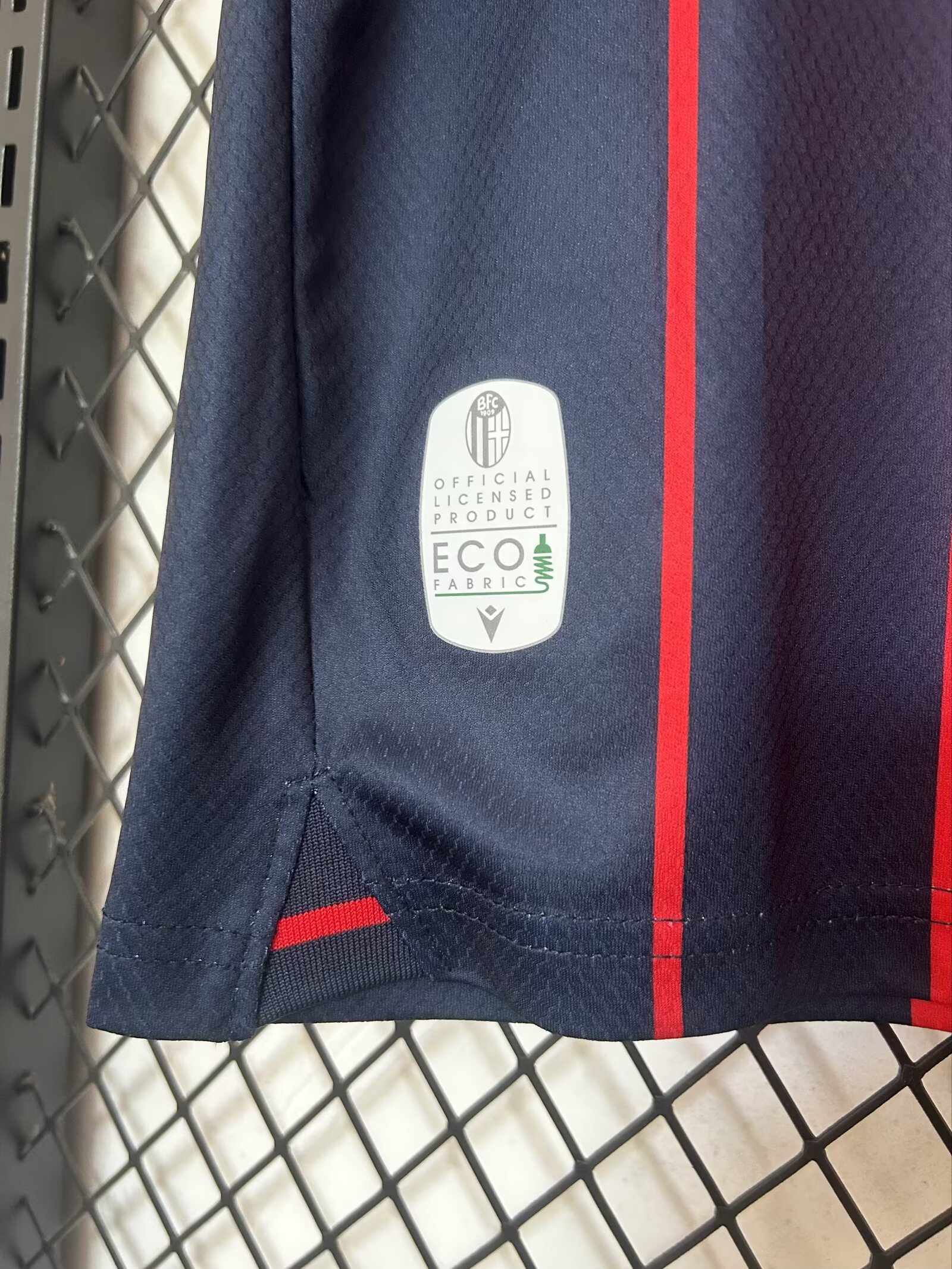 2025/2026 Bologna Home Soccer Jersey 1:1 Thai Quality