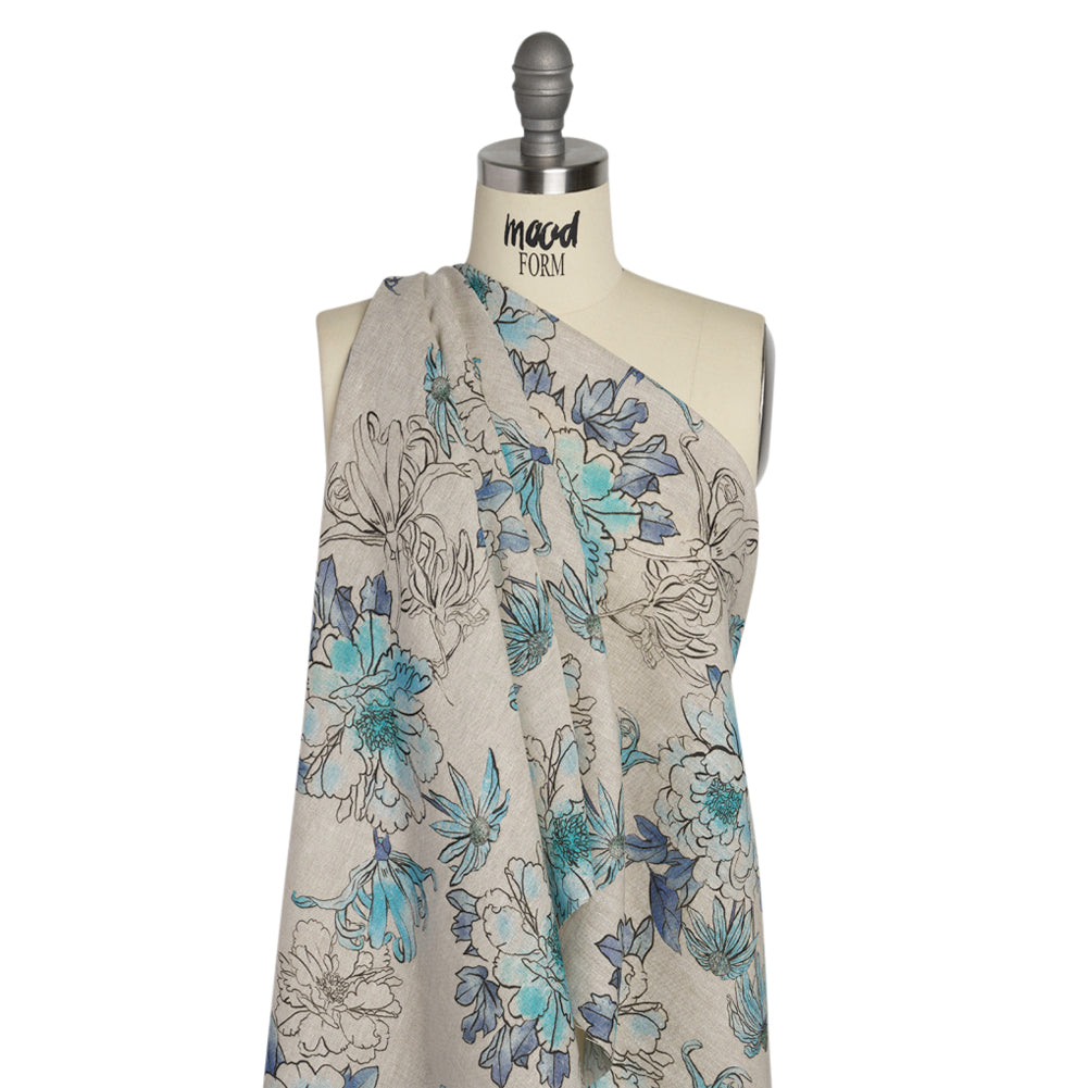 Oatmeal and Blue Fading Bouquet Medium Weight Linen Woven - Joann Fabrics