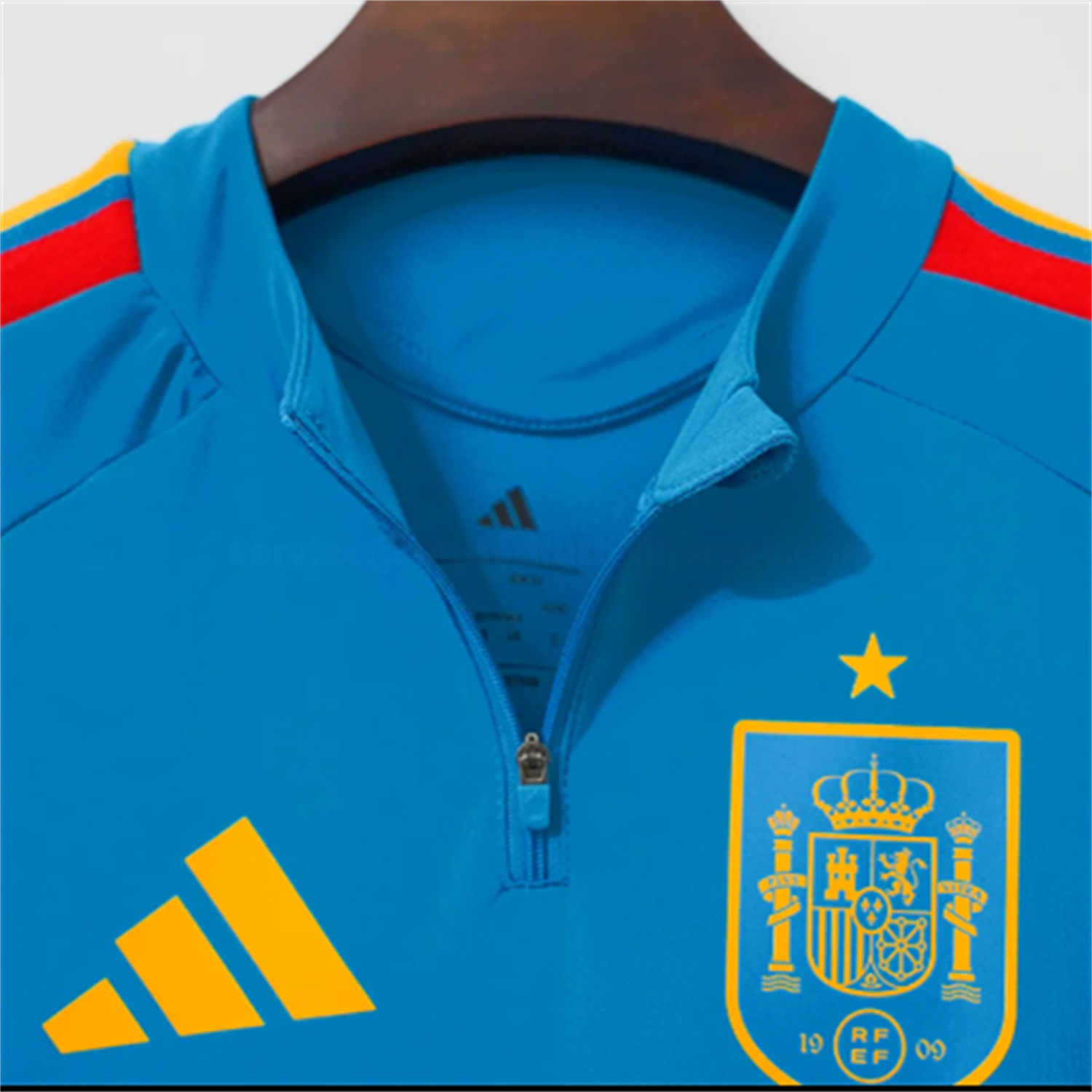 Spain 2026 Blue Long Sleeves Training Jersey - Fans Version - UnitedFutballJersey