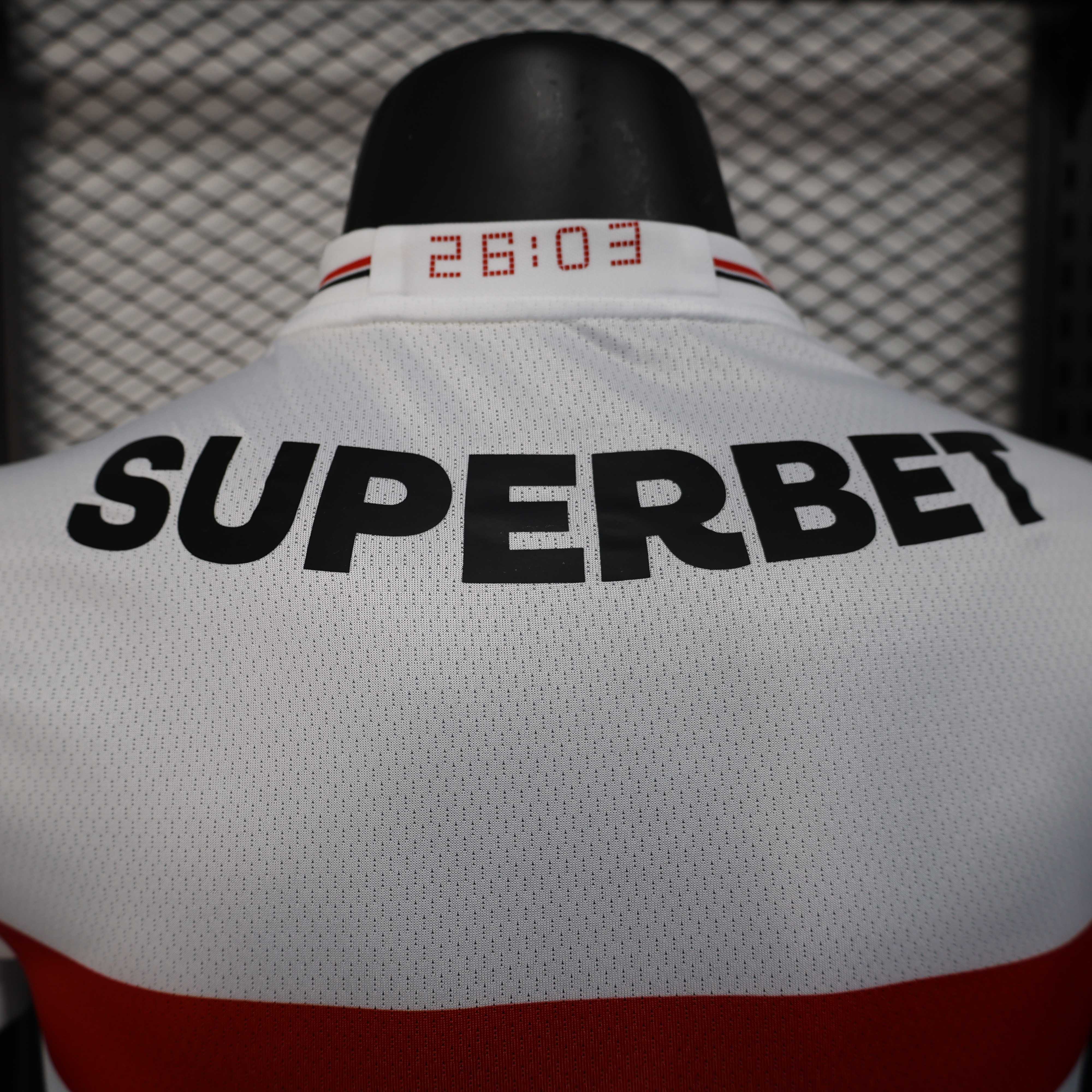 2025/2026 Player Version São Paulo Home Football Jersey 1:1 Thai Quality