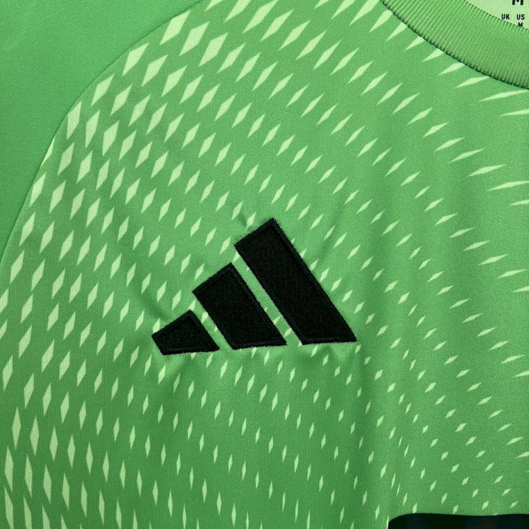 2025/2026 Bayern Munich Training Football Jersey 1:1 Thai Quality