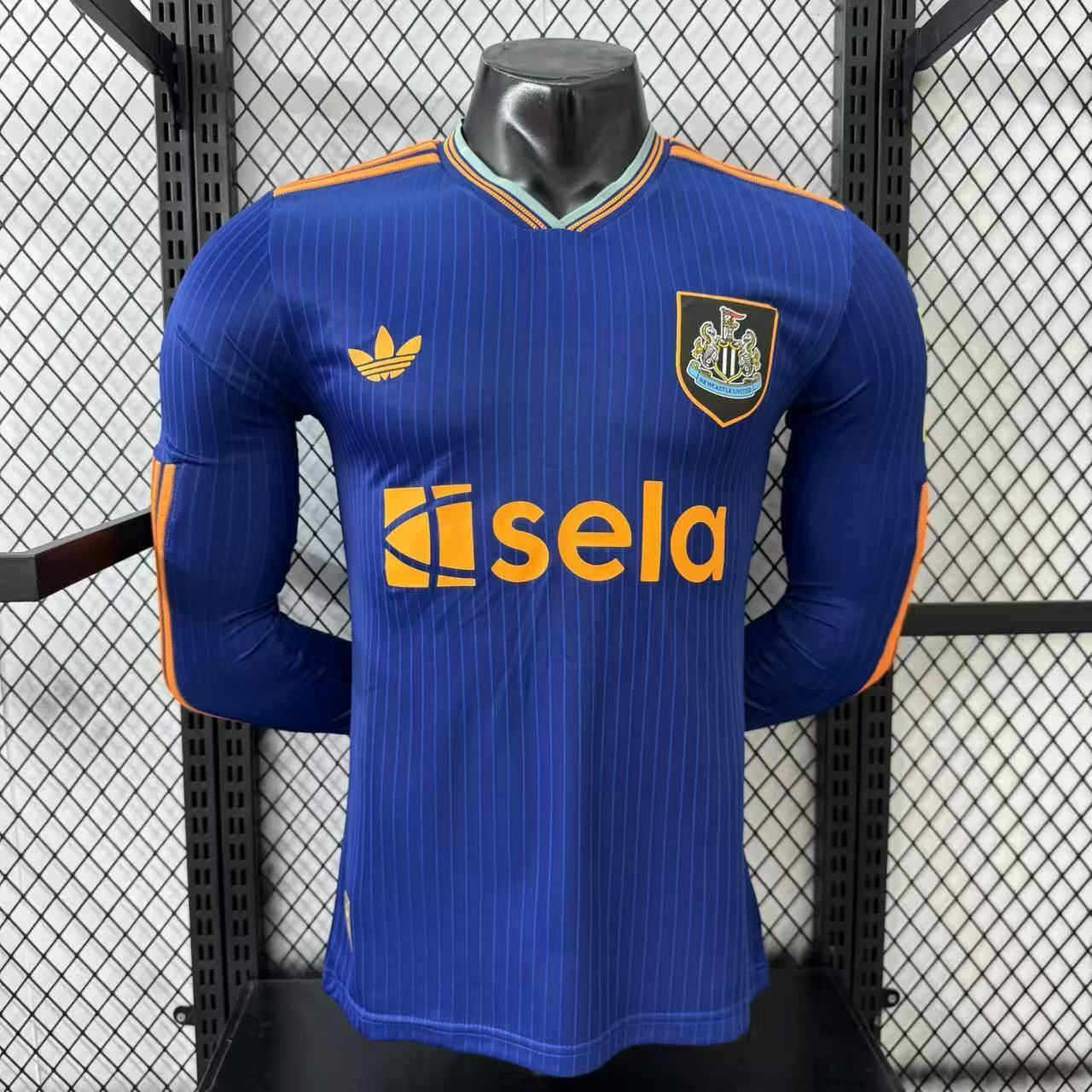 2025/2026 Long Sleeve Player Version Newcastle United Third Away Football Jersey 1:1 Thai Quality