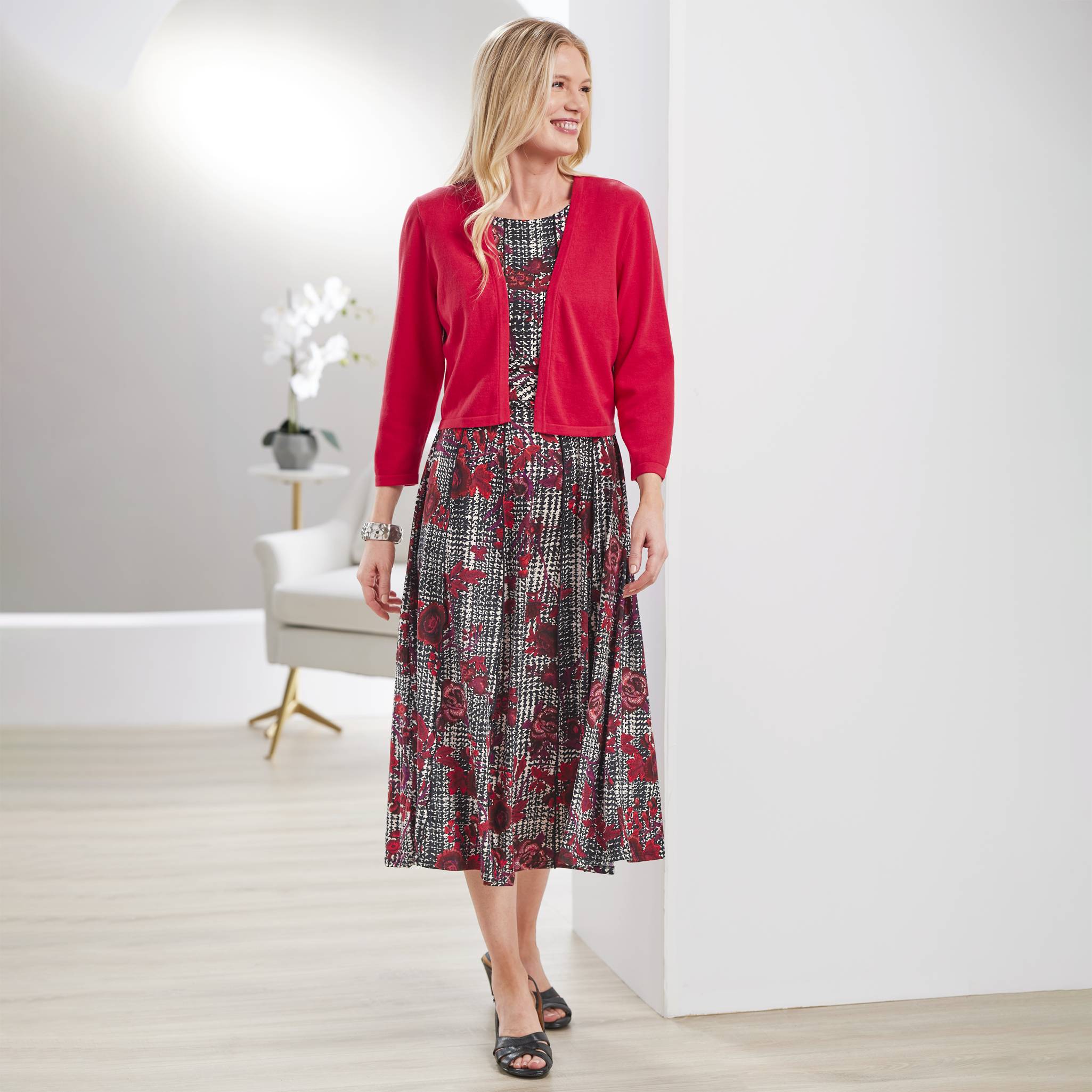Ruched-Waist Houndstooth Floral Dress Fitted at Bodice, Flared at Hem - Northstyle Catalog