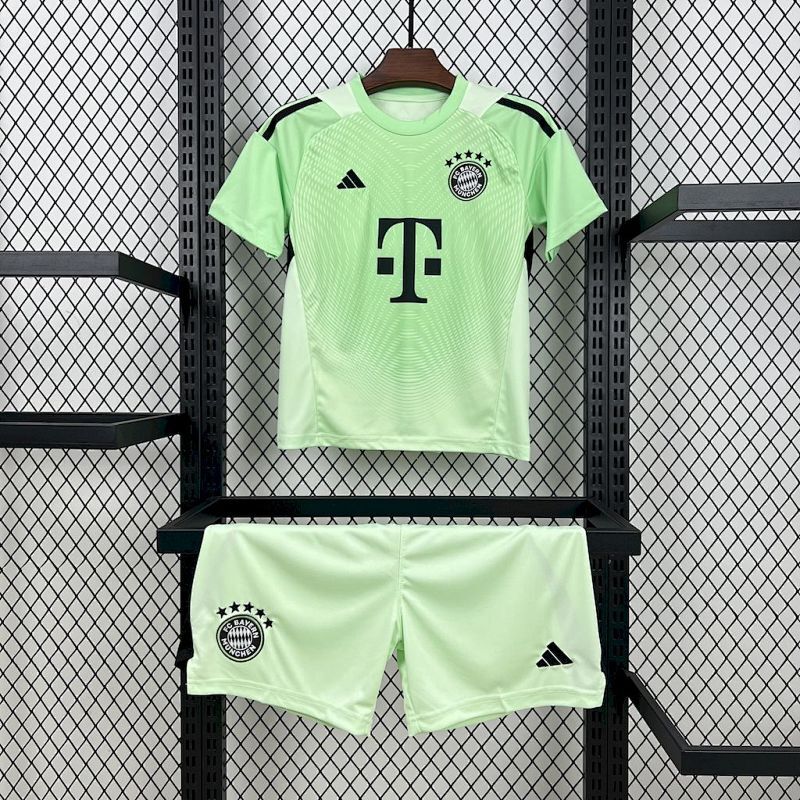 2025/2026 Bayern Munich Training Football Jersey 1:1 Thai Quality Kids Size